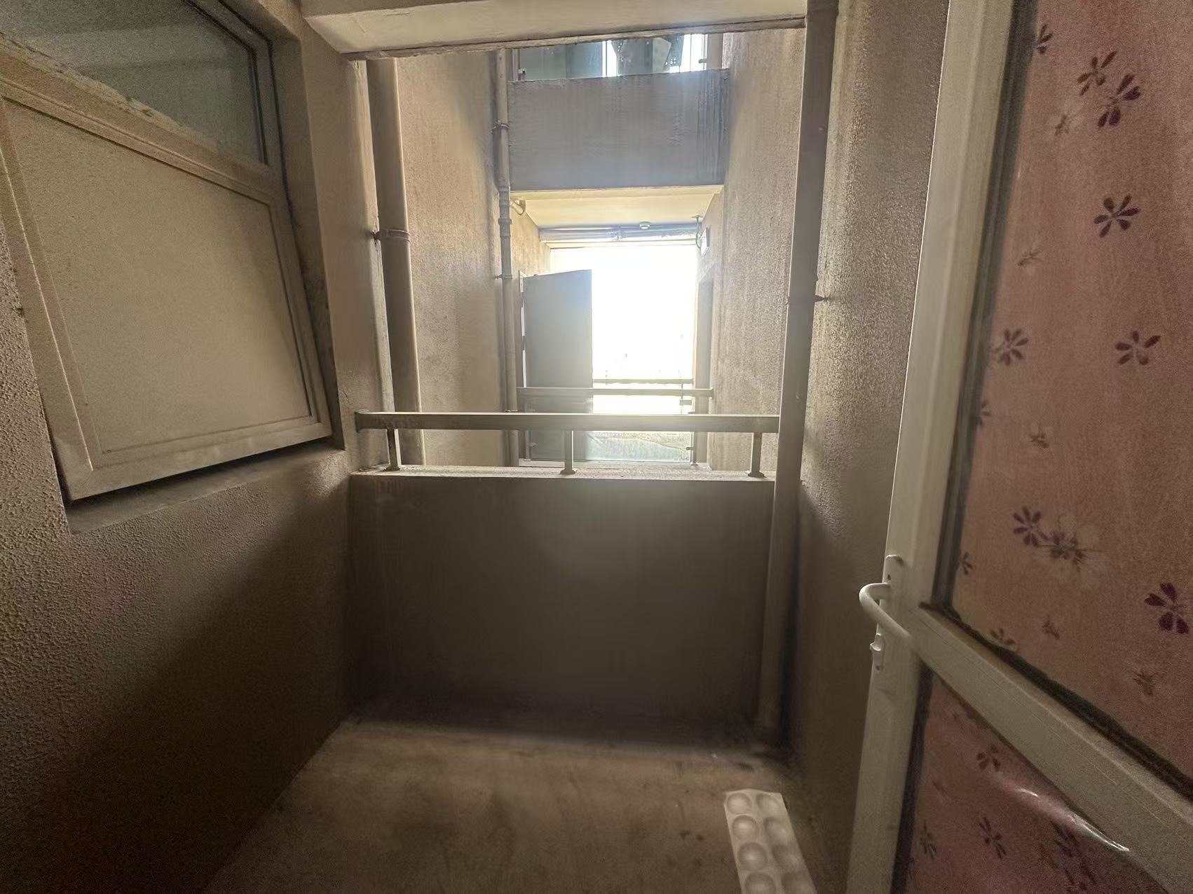 世濠花园 2室2厅1卫 92.56m&sup2;