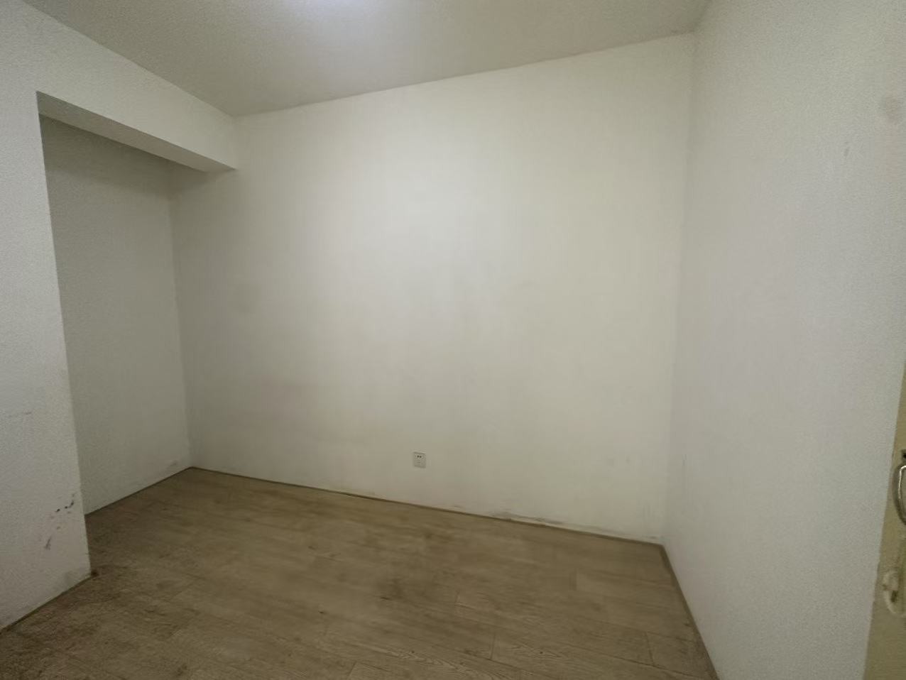 世濠花园 2室2厅1卫 92.56m&sup2;