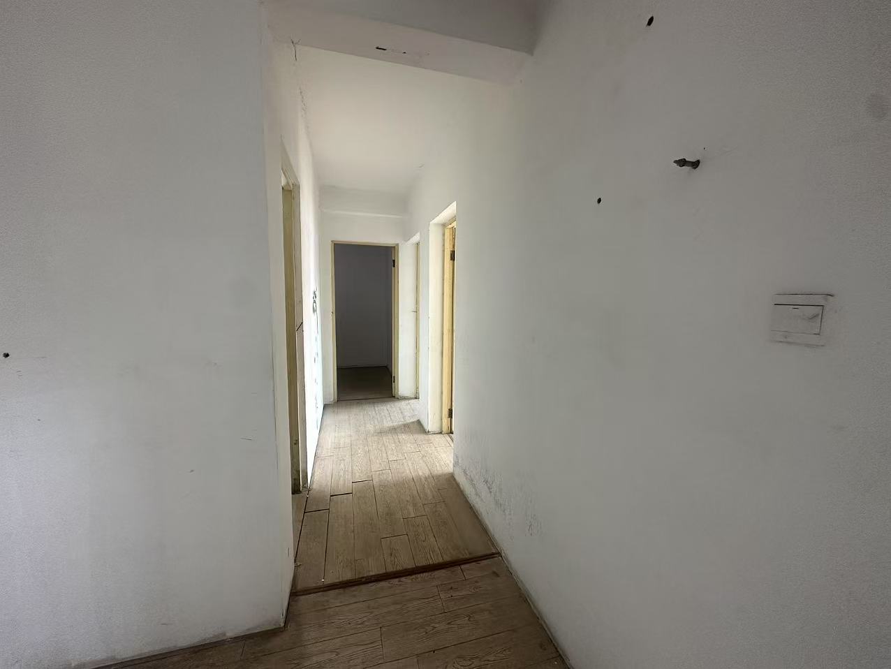世濠花园 2室2厅1卫 92.56m&sup2;