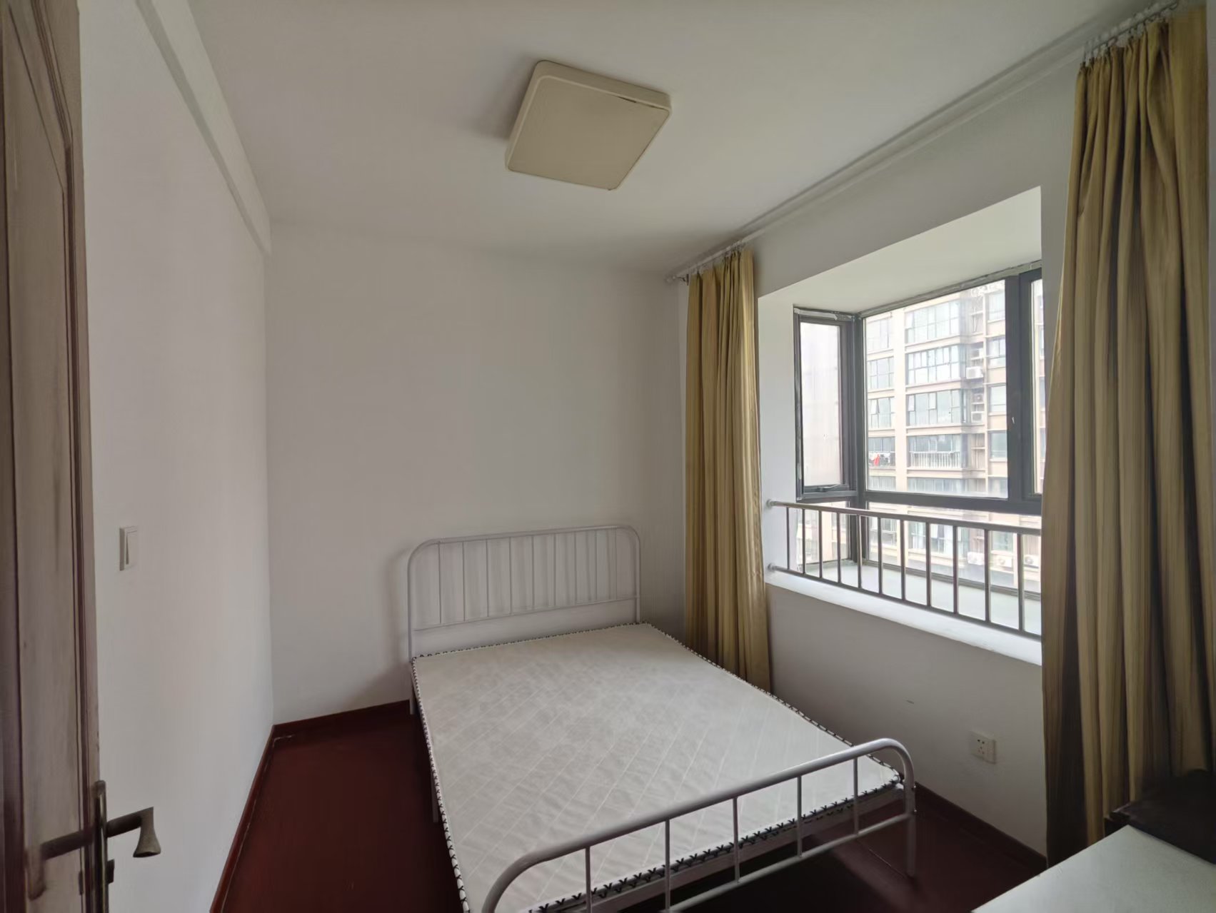 中港城 2室2厅1卫 89m&sup2;