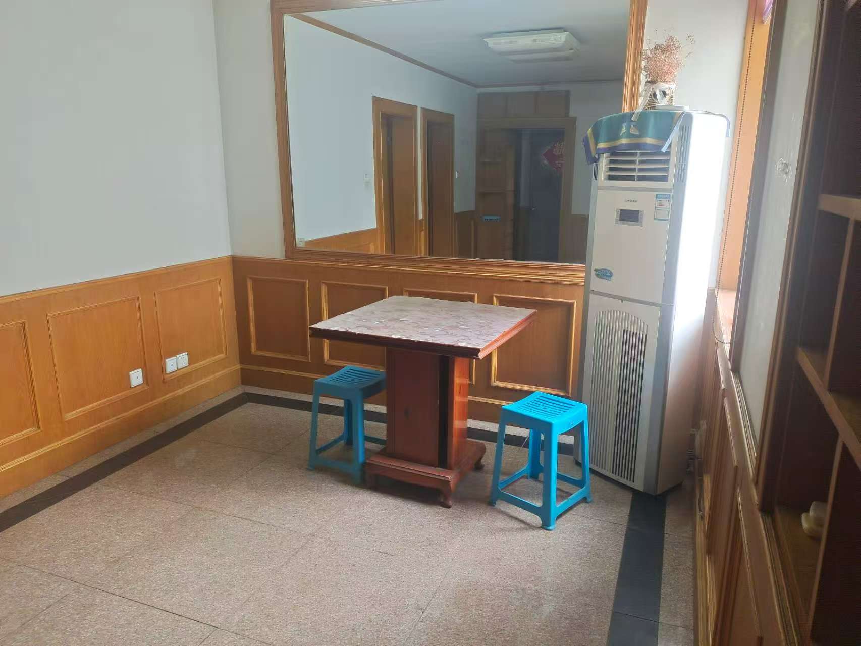 北濠桥东村 2室1厅1卫 78m&sup2;