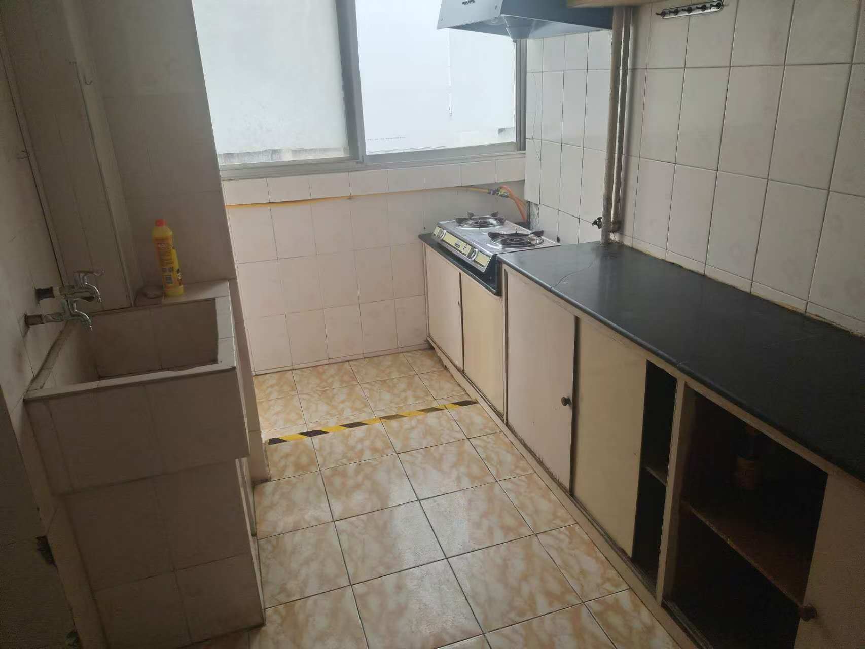 北濠桥东村 2室1厅1卫 76.7m&sup2;