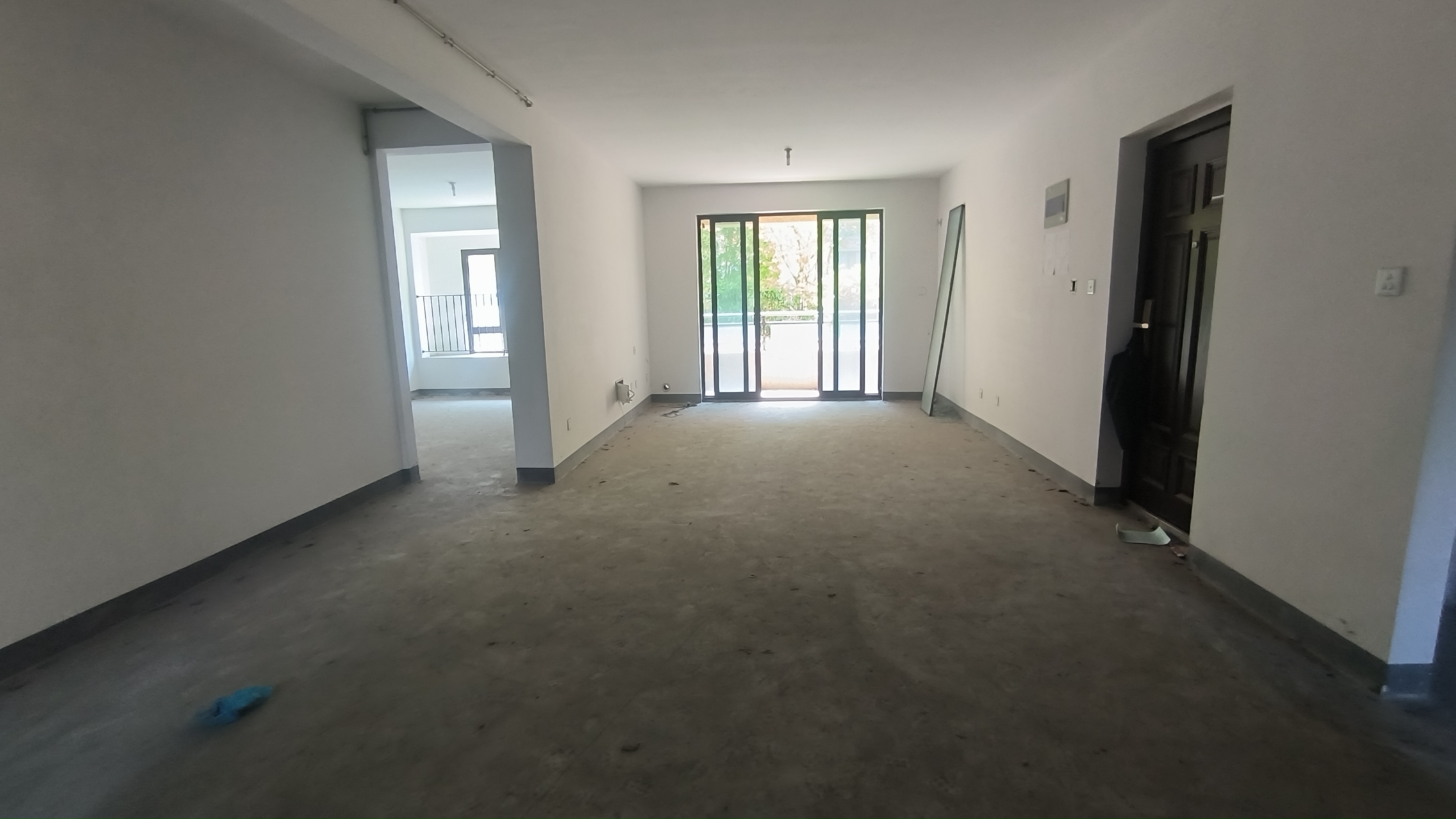 中海上林院 2室2厅1卫 107m&sup2;