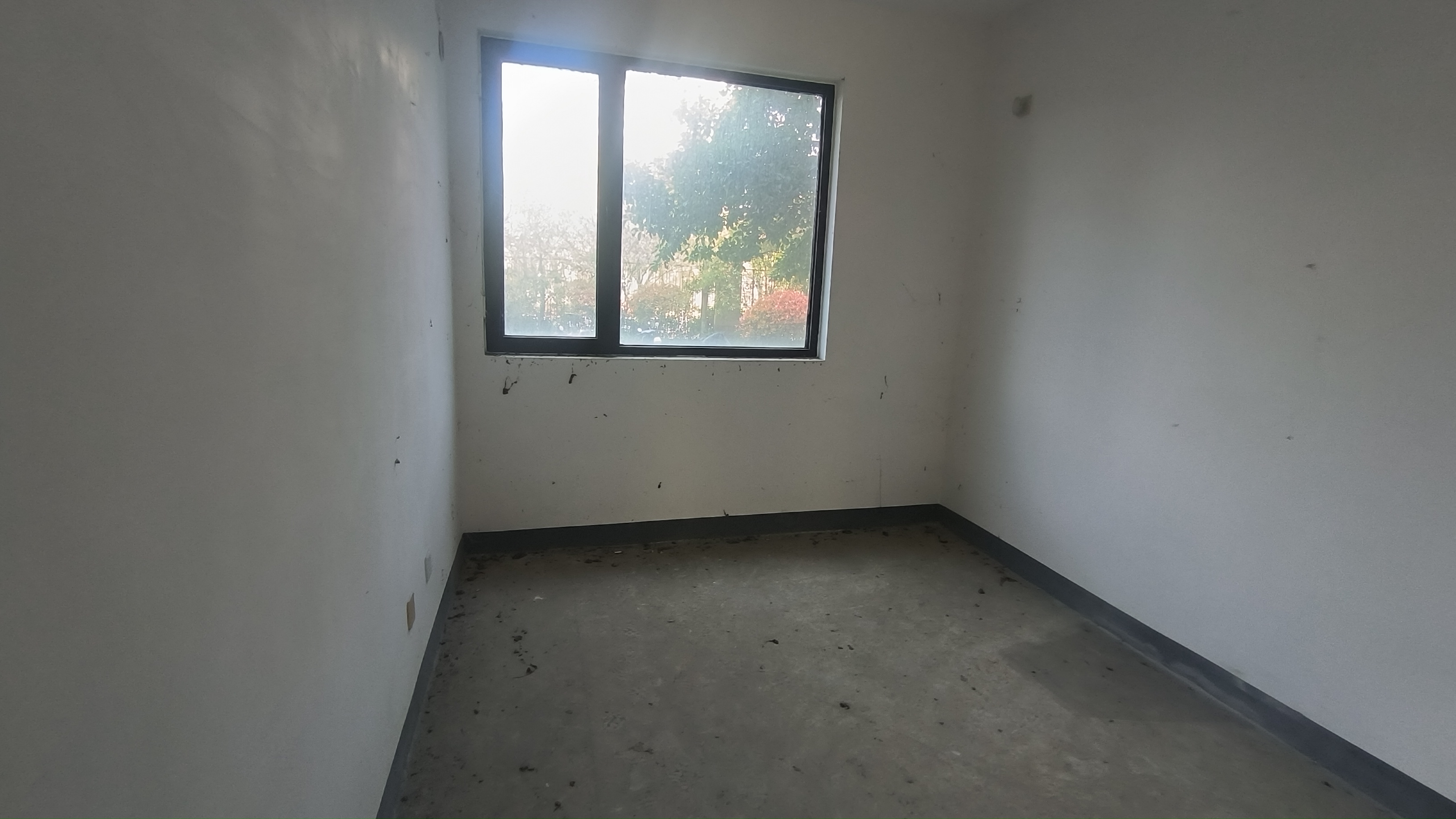 中海上林院 2室2厅1卫 107m&sup2;