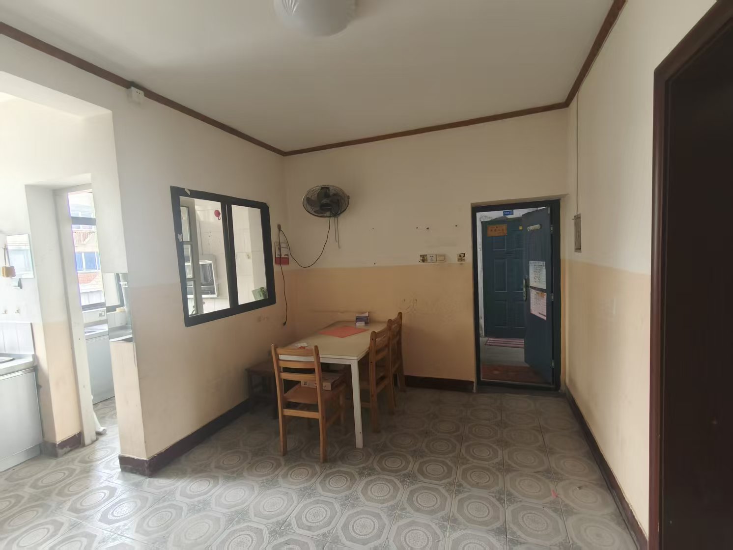 八角亭小区 3室2厅1卫 90.00m²
