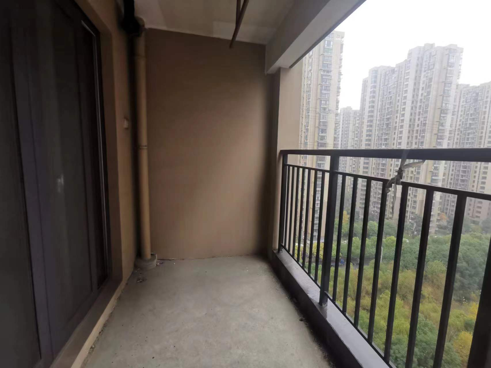 南山国际社区 3室1厅1卫 94.00m&sup2;