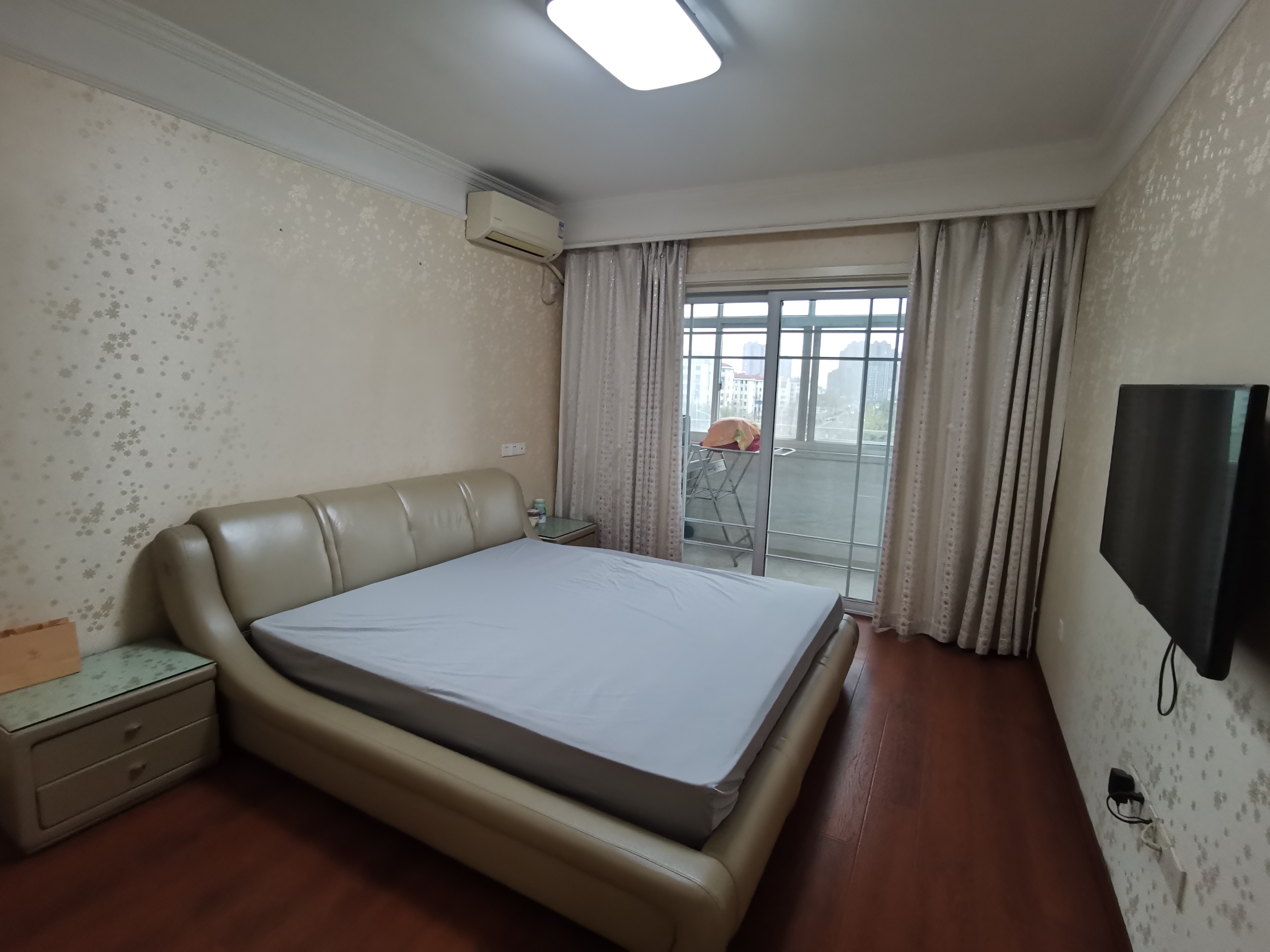 光明新村 2室2厅1卫 83m²