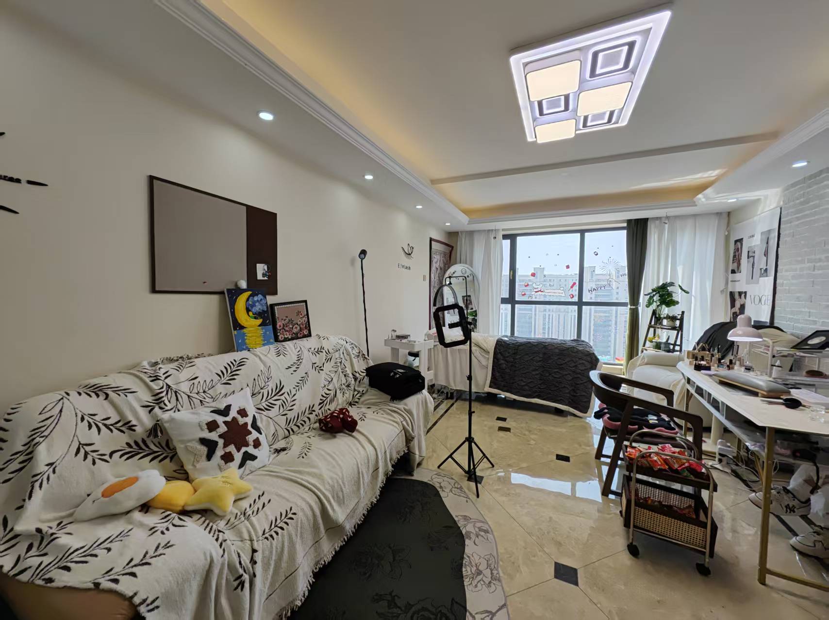 万达华府 4室2厅2卫 141m²