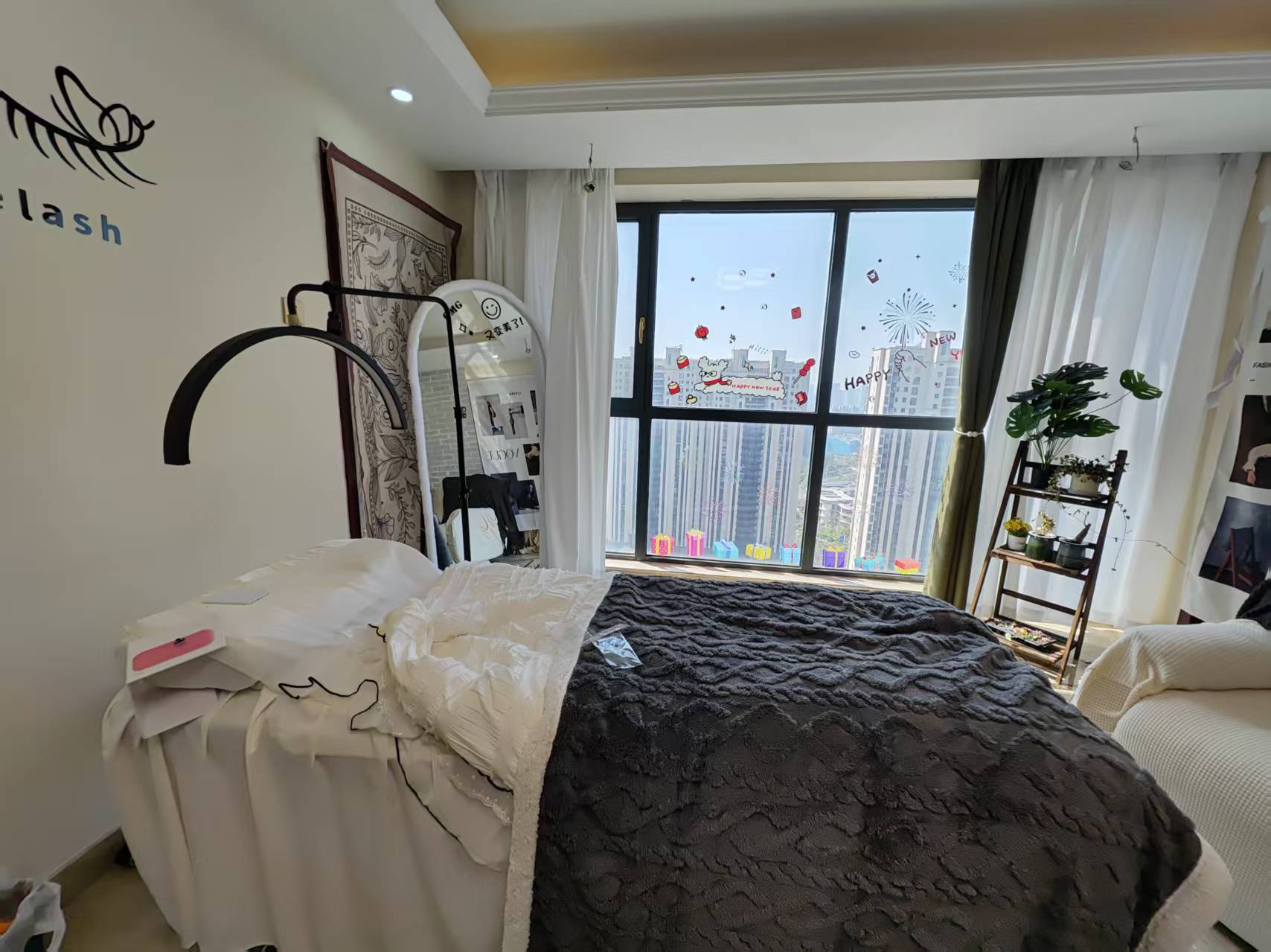 万达华府 4室2厅2卫 141m²