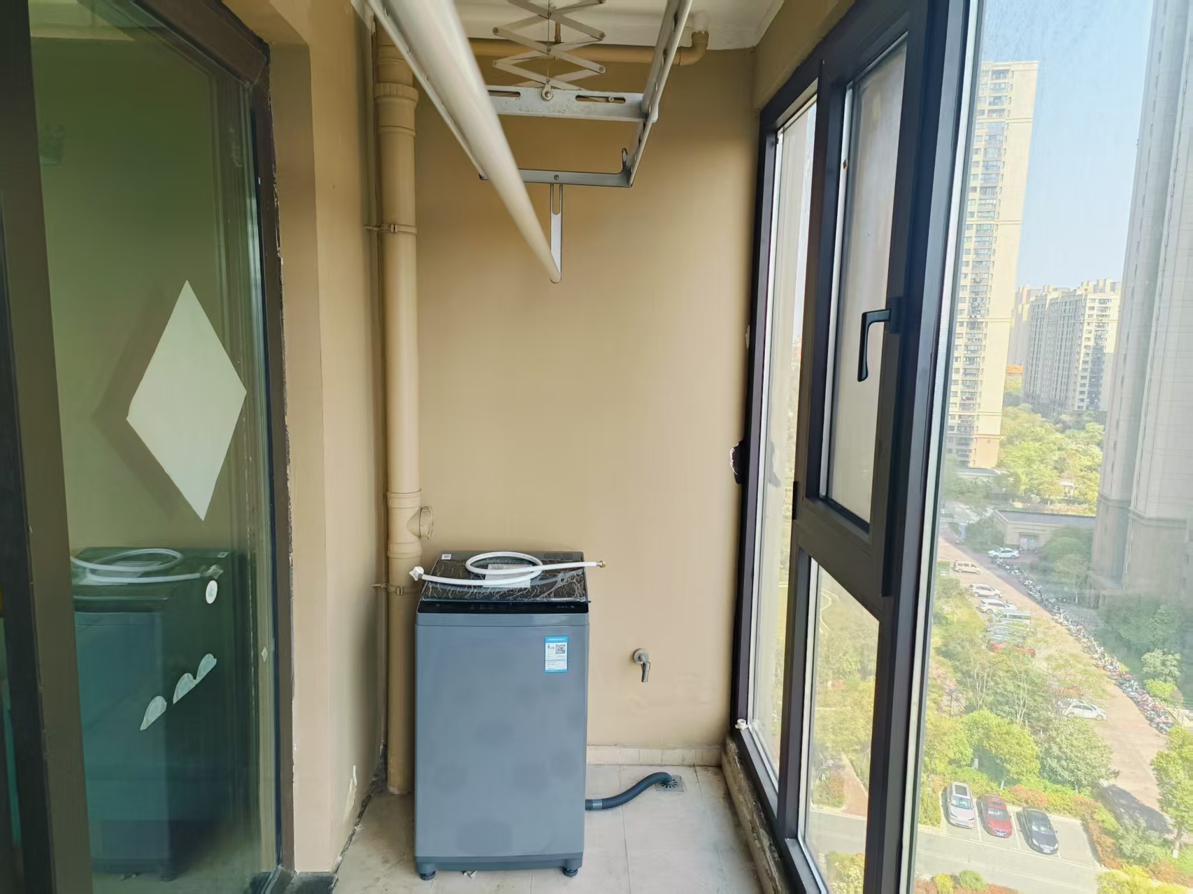 中海碧林湾 3室2厅1卫 97m²
