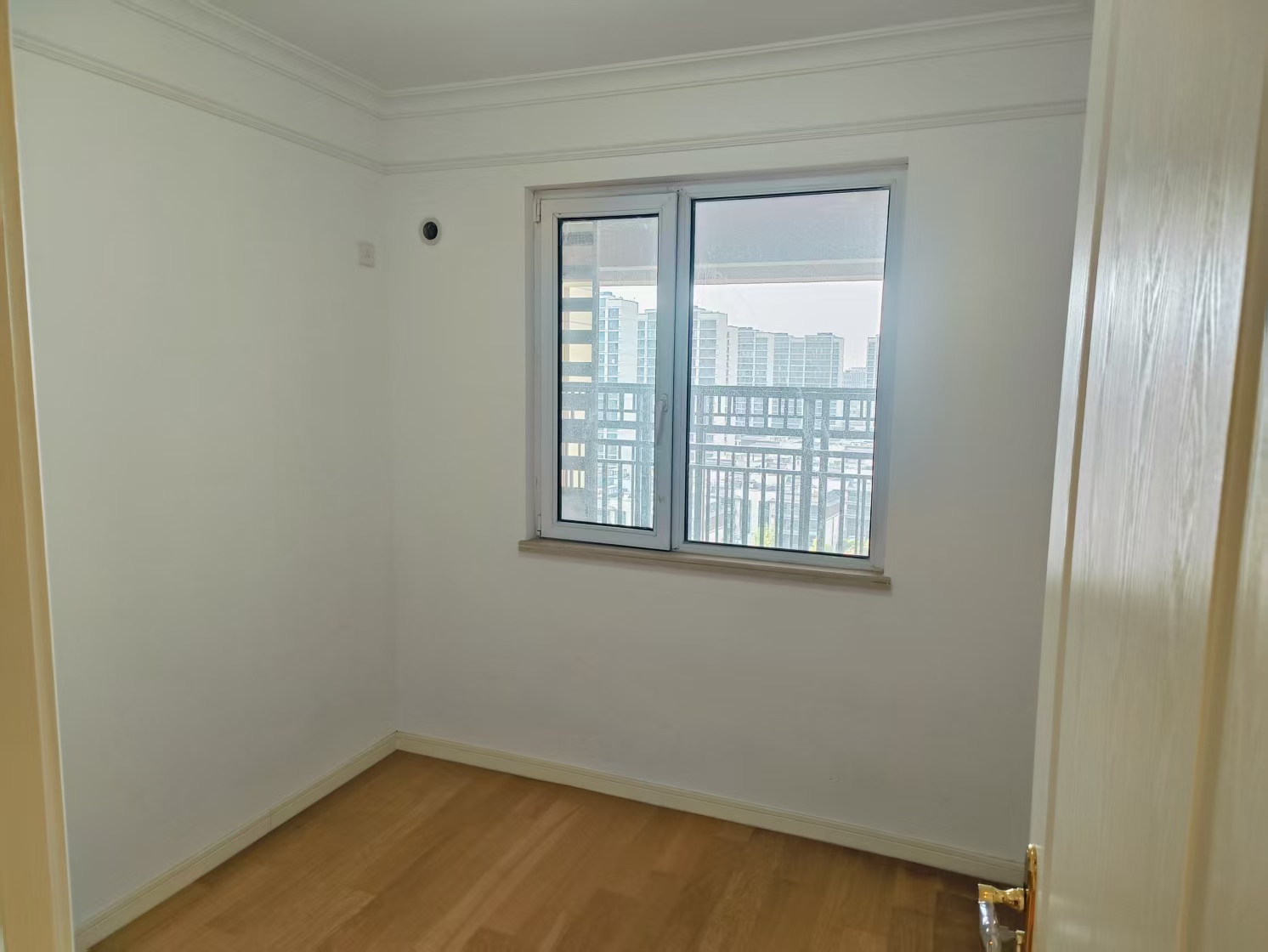 中海碧林湾 3室2厅1卫 97m²