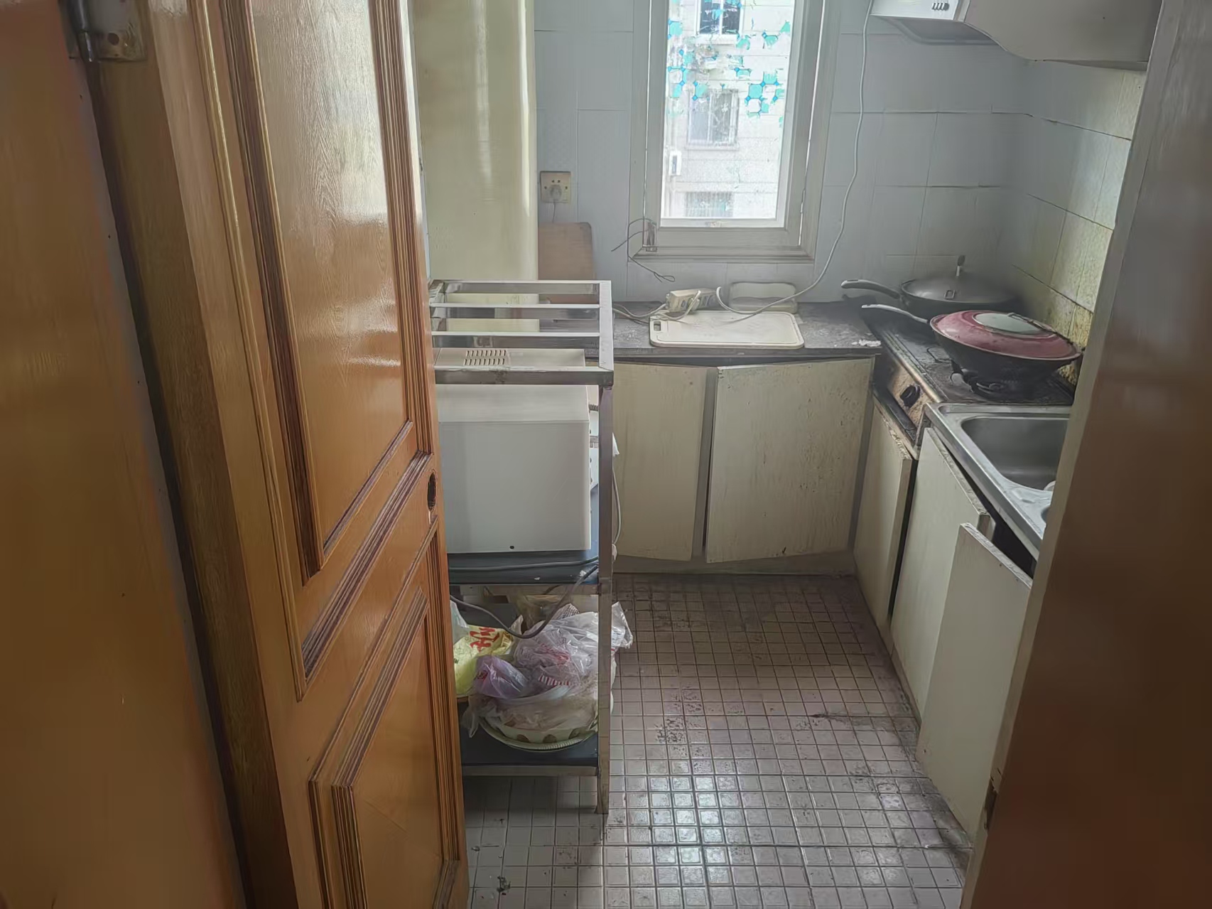 学田苑 1室1厅1卫 48.28m²