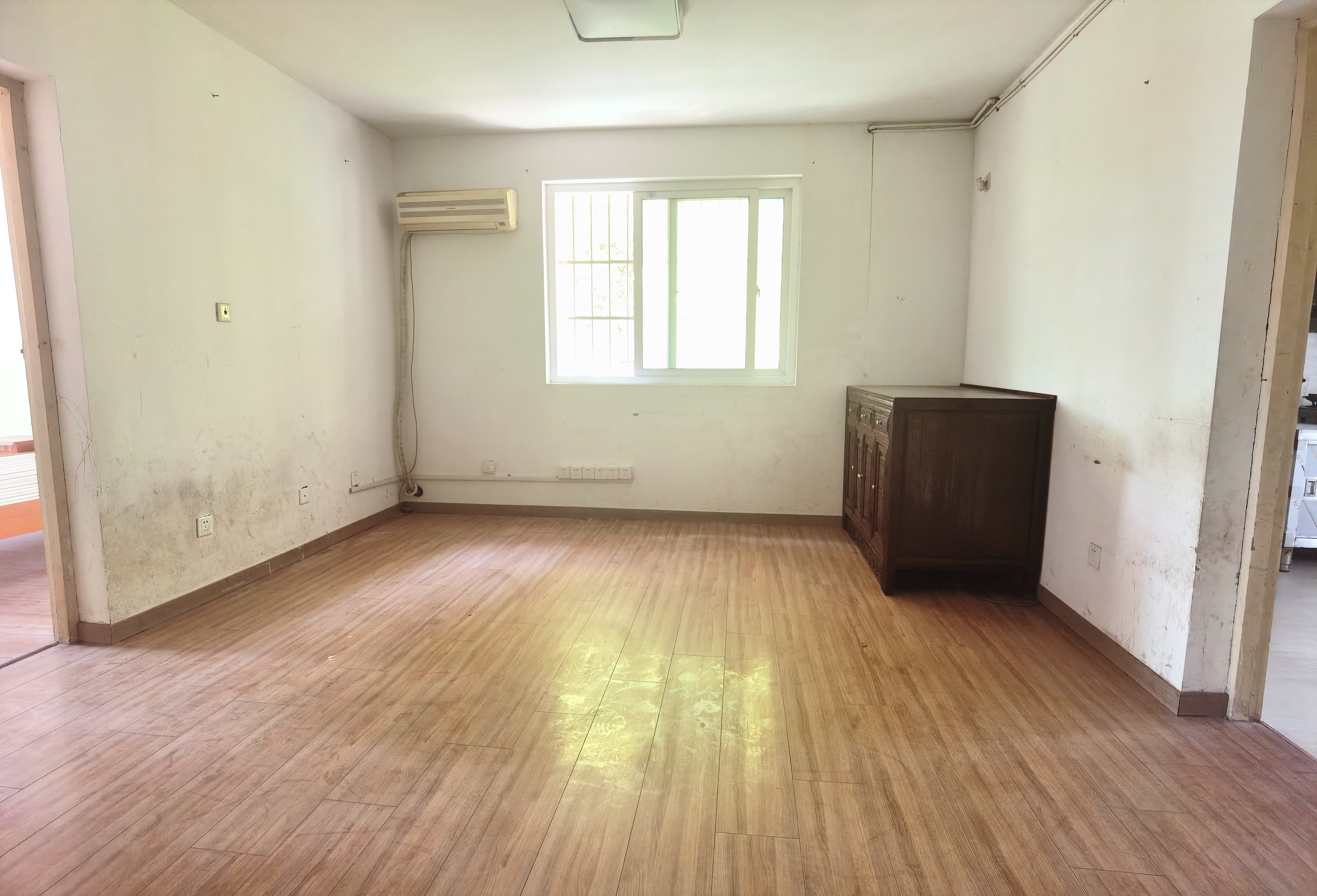 景和花苑 2室1厅1卫 95m²