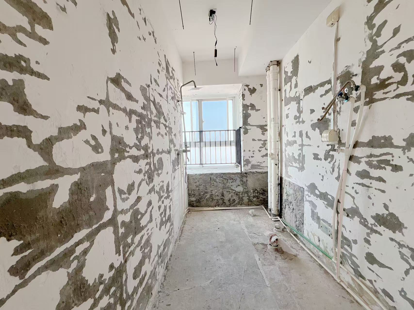 中南世纪花城三期 3室2厅2卫 131m²