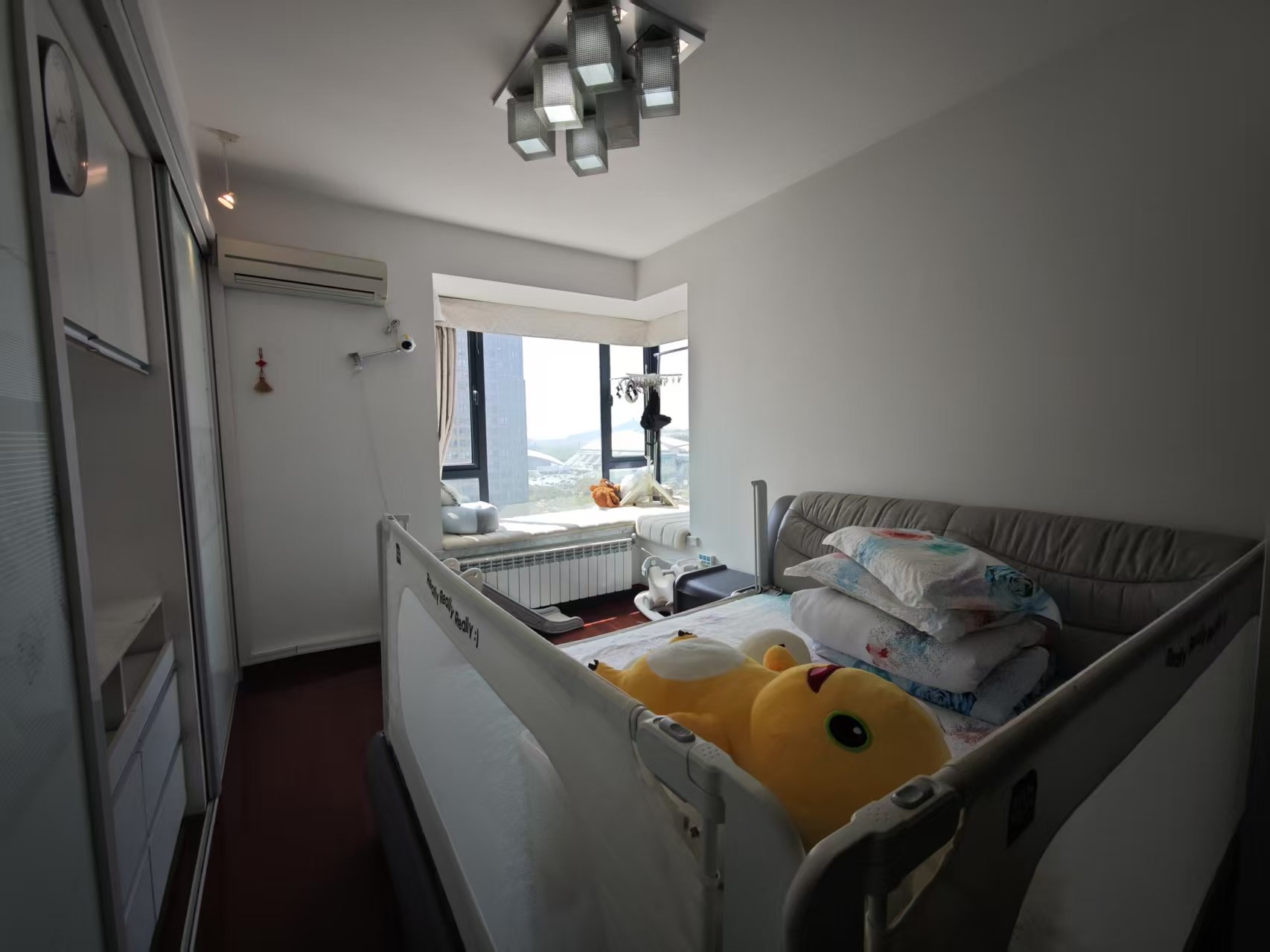 中南世纪城北区 3室2厅2卫 151m²