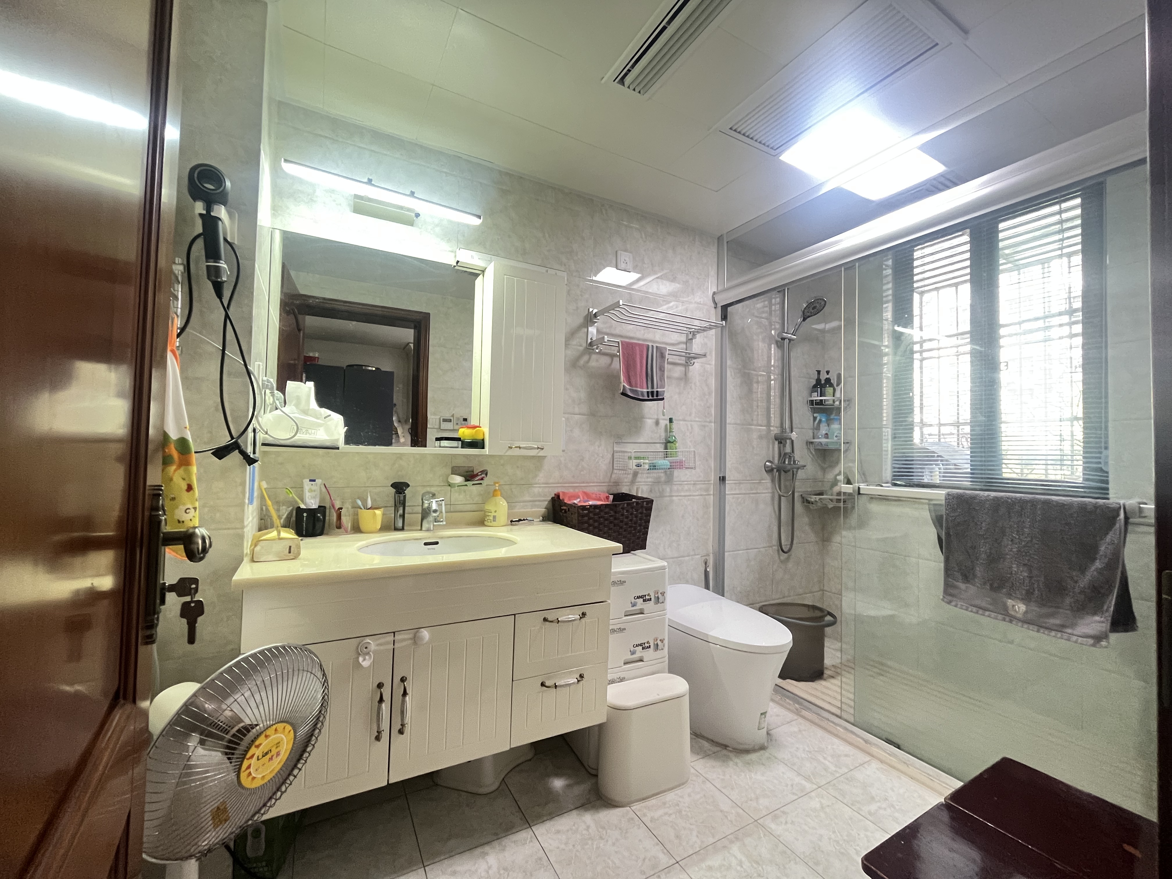 友谊嘉御龙庭 5室2厅2卫 220.00m²