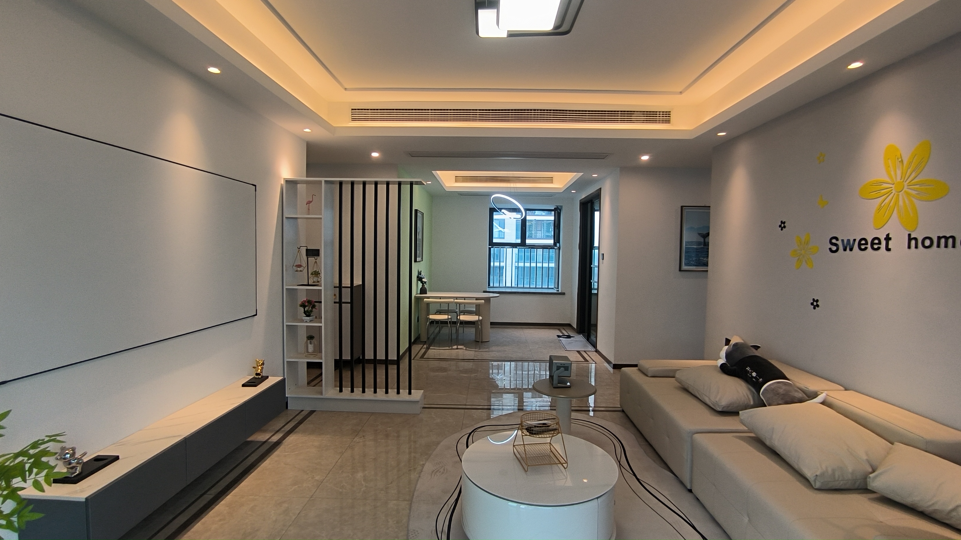 都会沁园 4室2厅2卫 149.94m²