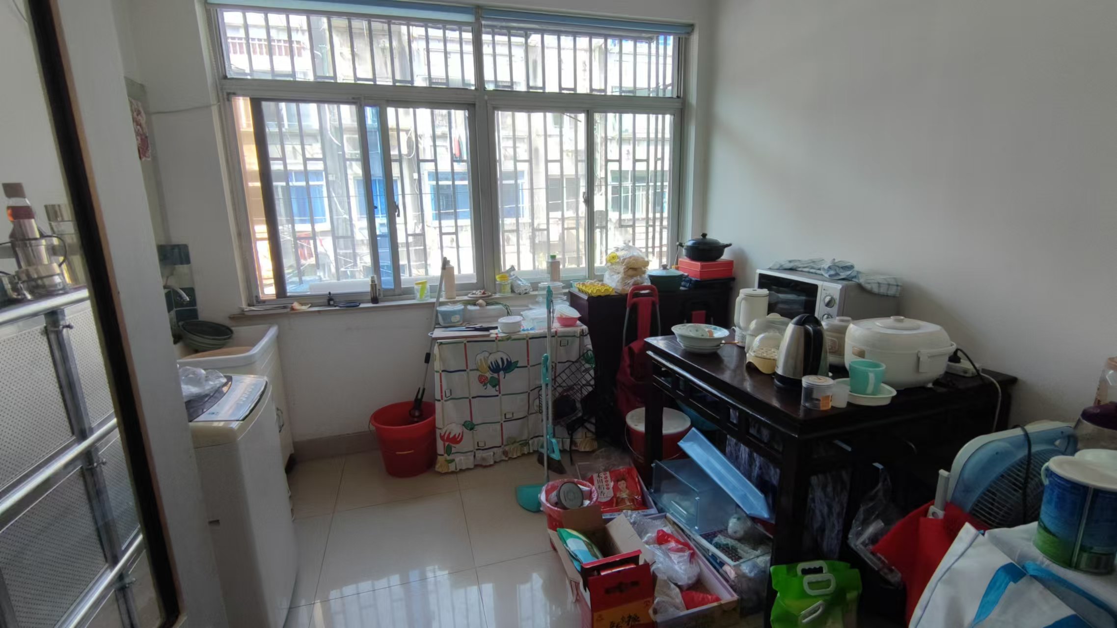 青年路新村 3室1厅1卫 81m&sup2;