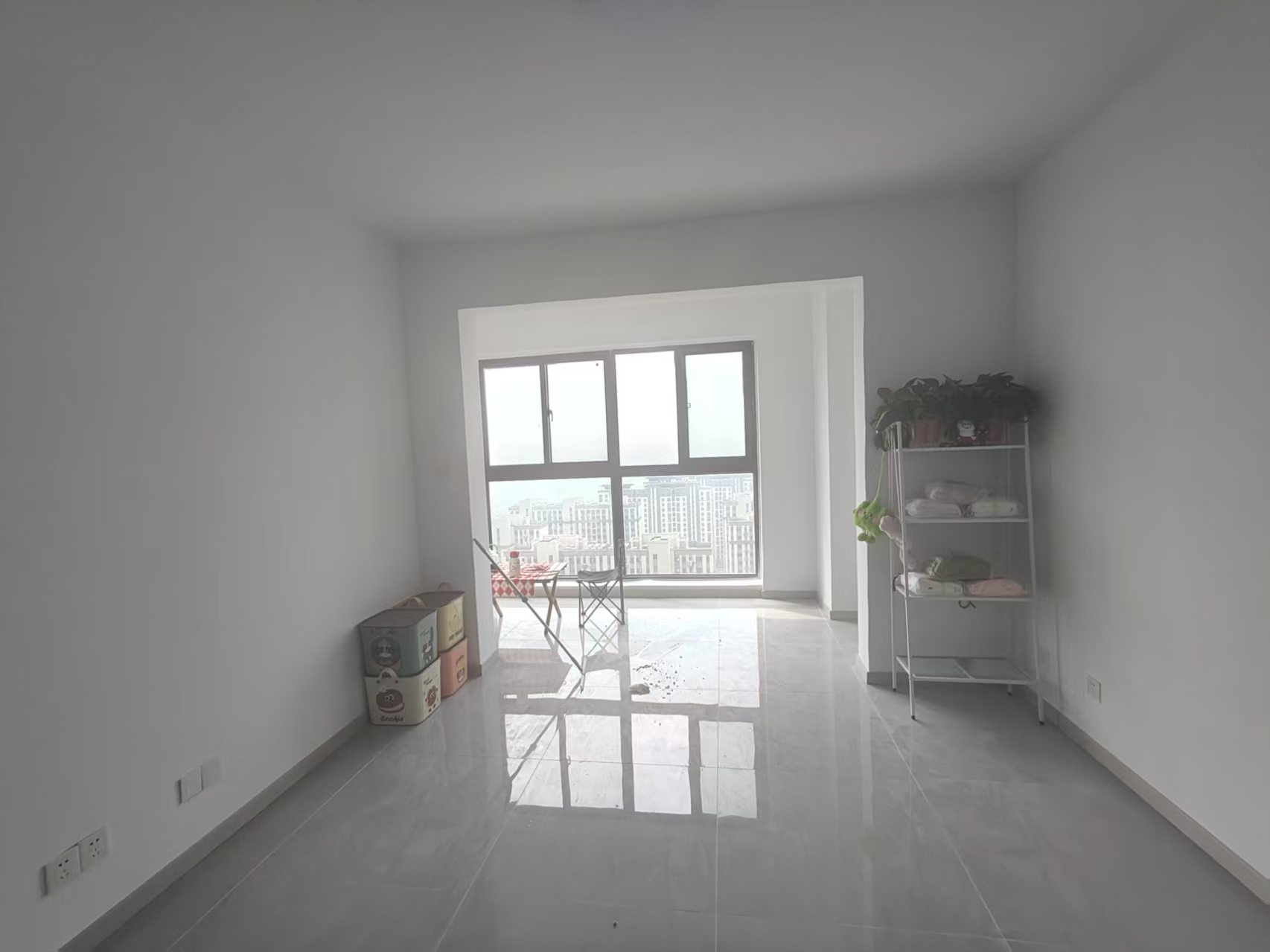 观澜台 3室2厅1卫 102.00m²