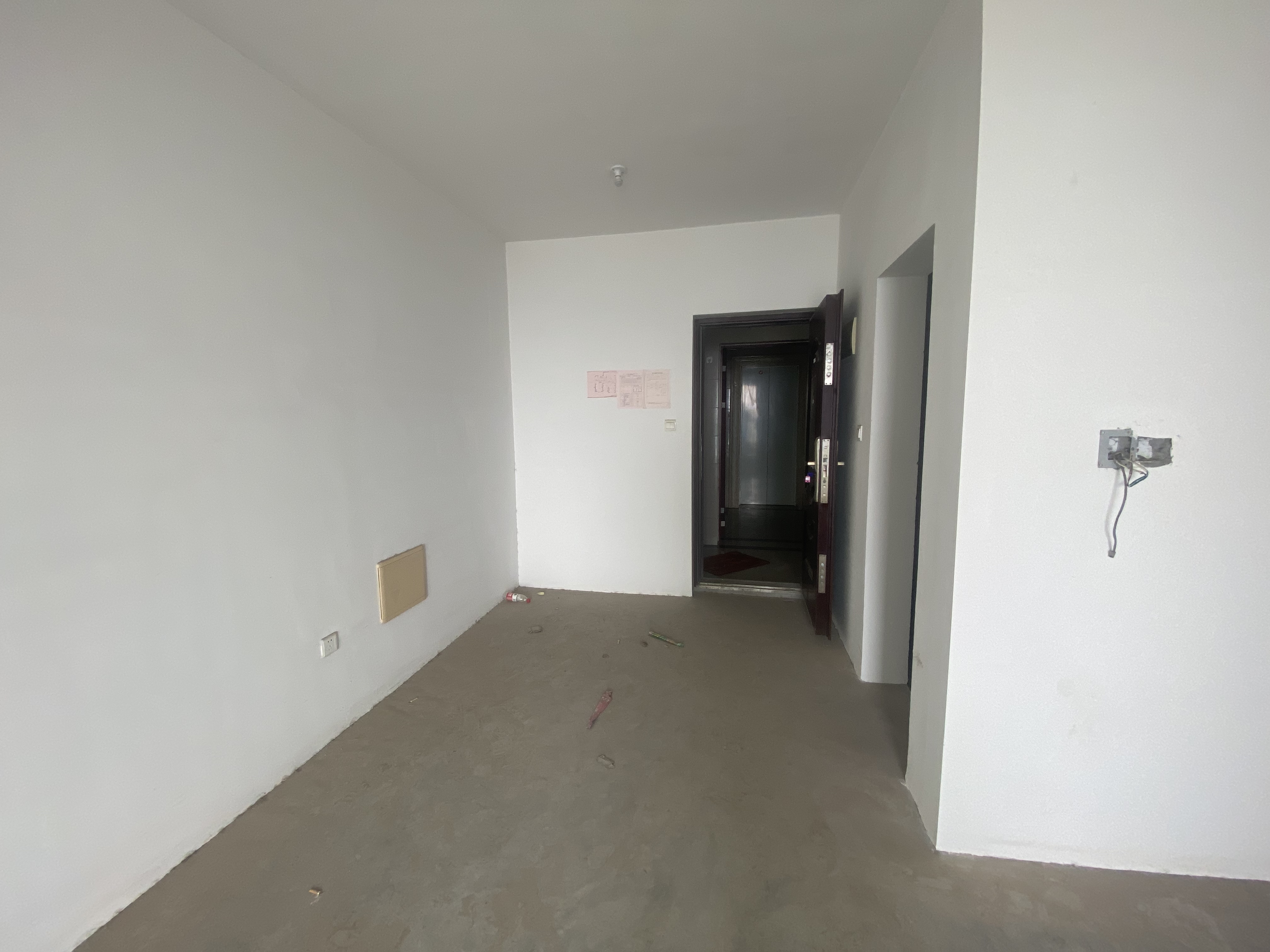 湖滨华庭 3室2厅1卫 91m&sup2;