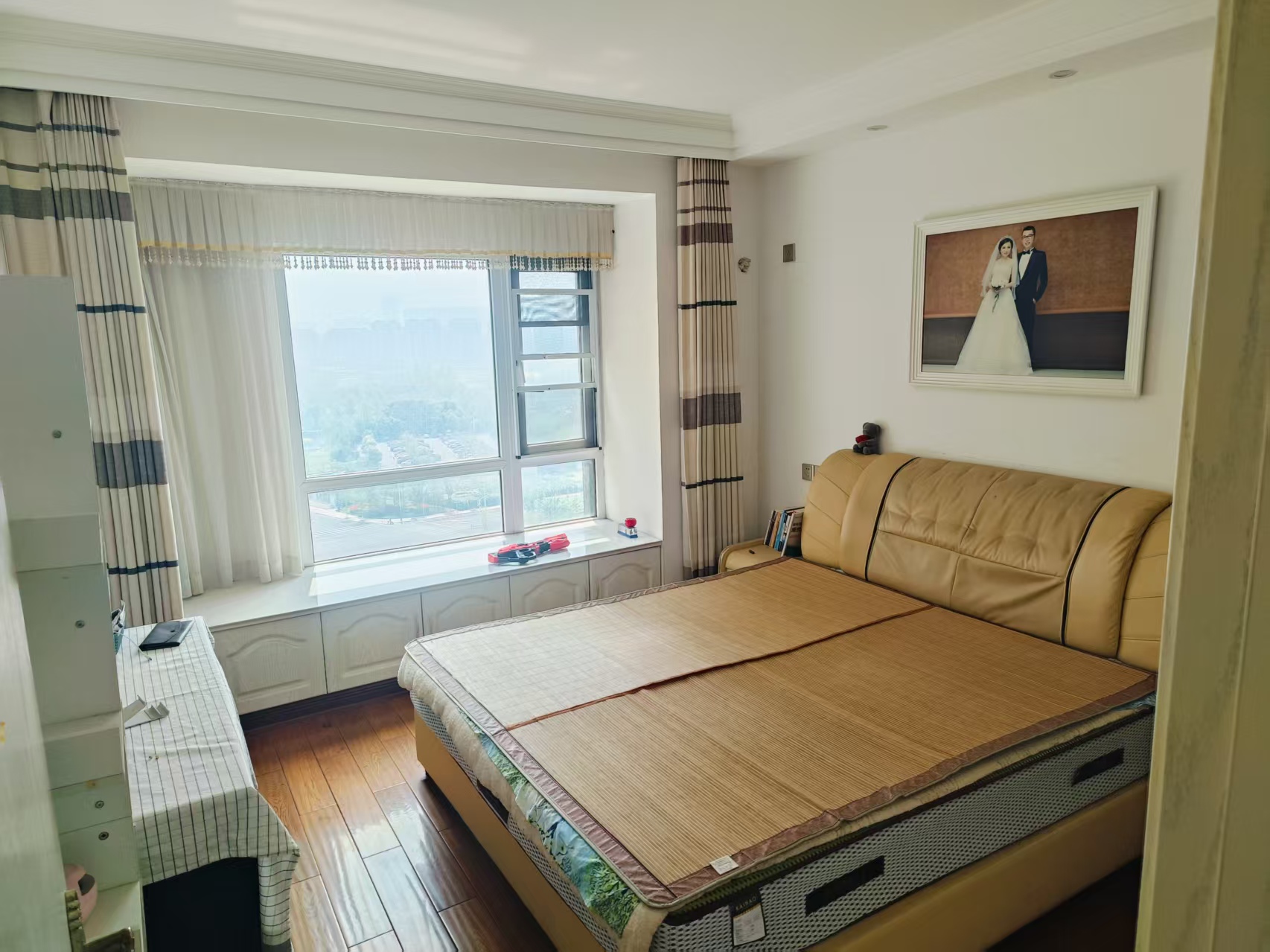 中海碧林湾 3室2厅1卫 97.00m²