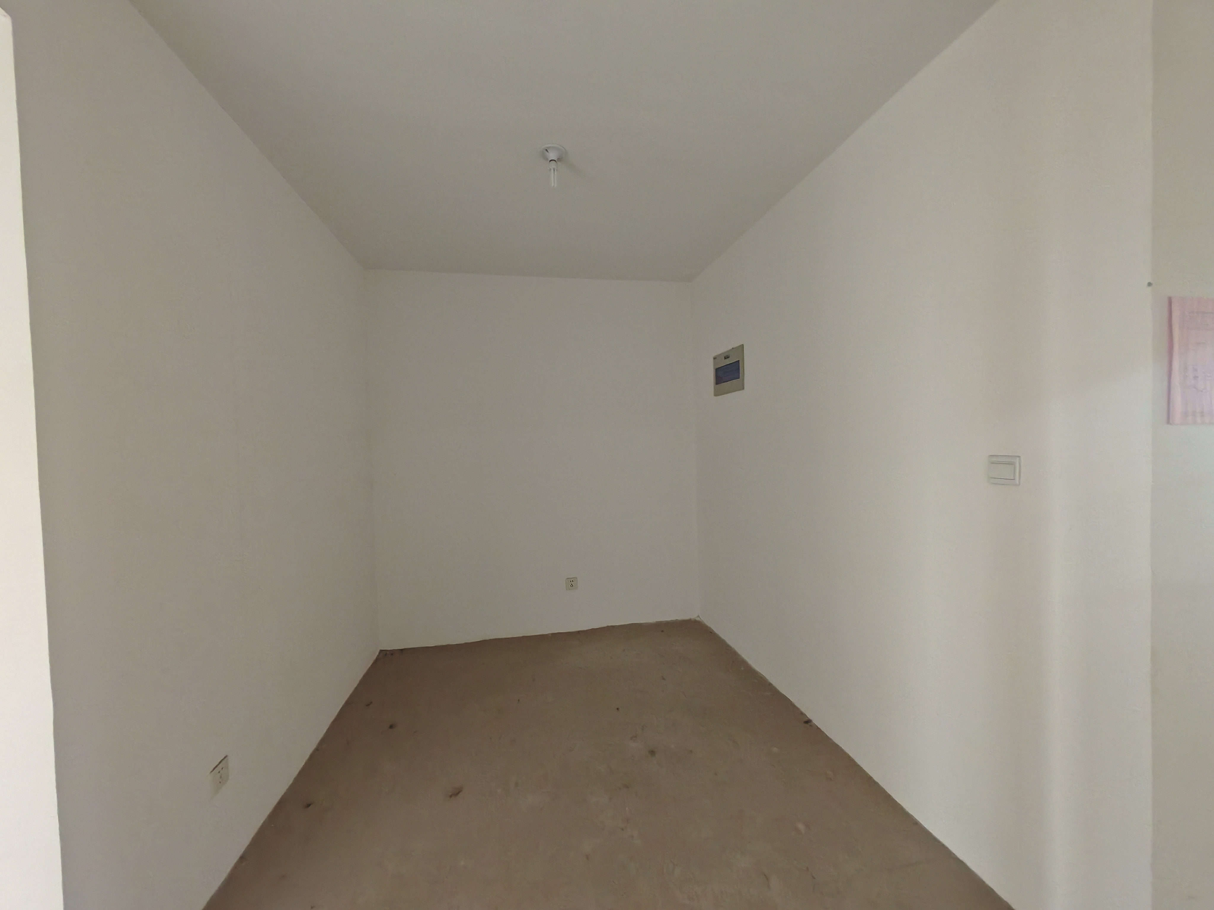 富都豪园 3室2厅1卫 98.00m&sup2;