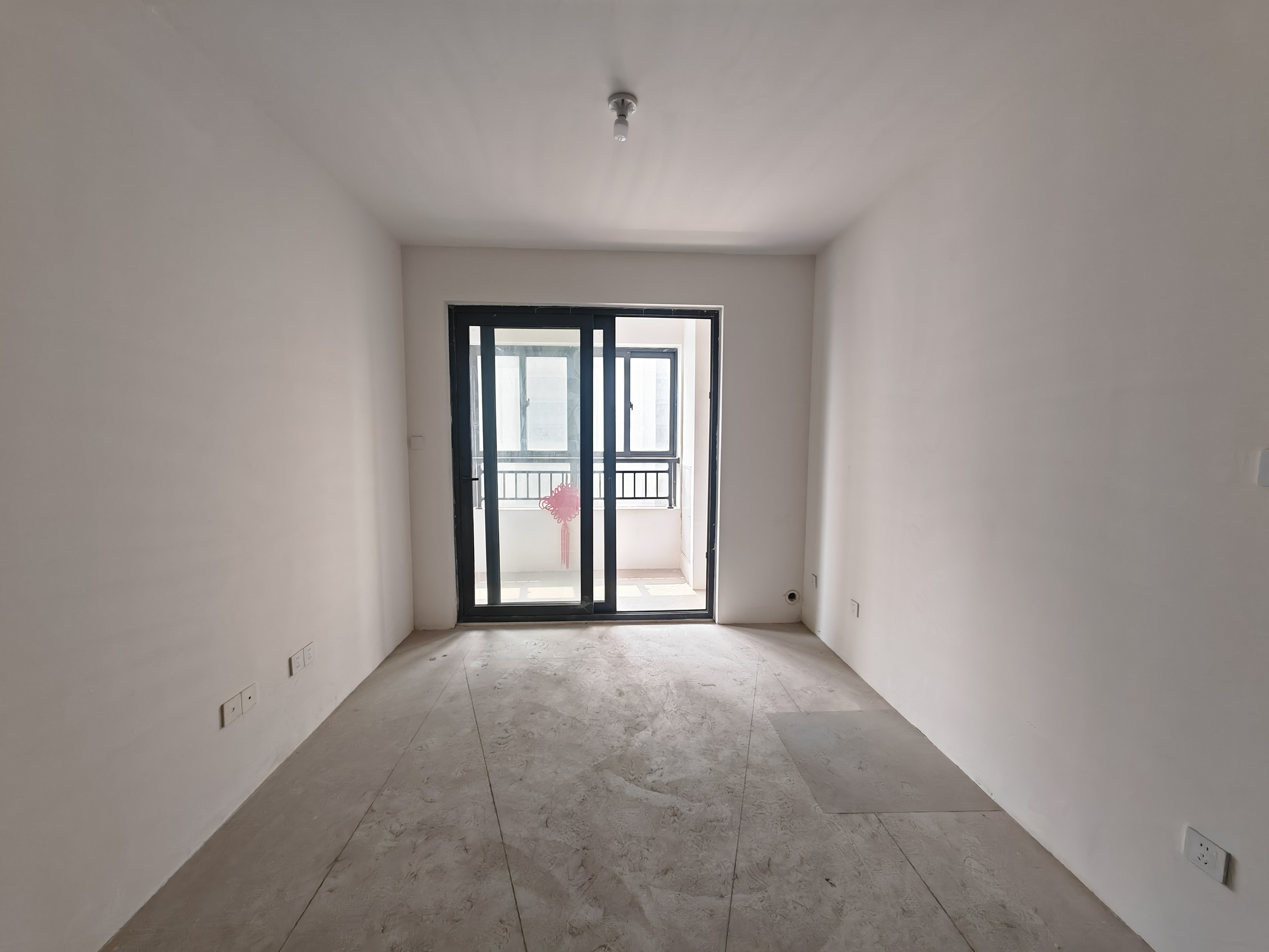 东时区 3室2厅1卫 82.85m²