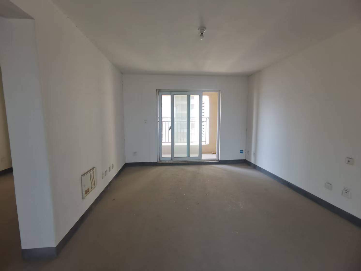 世茂新界 3室2厅2卫 126.68m²