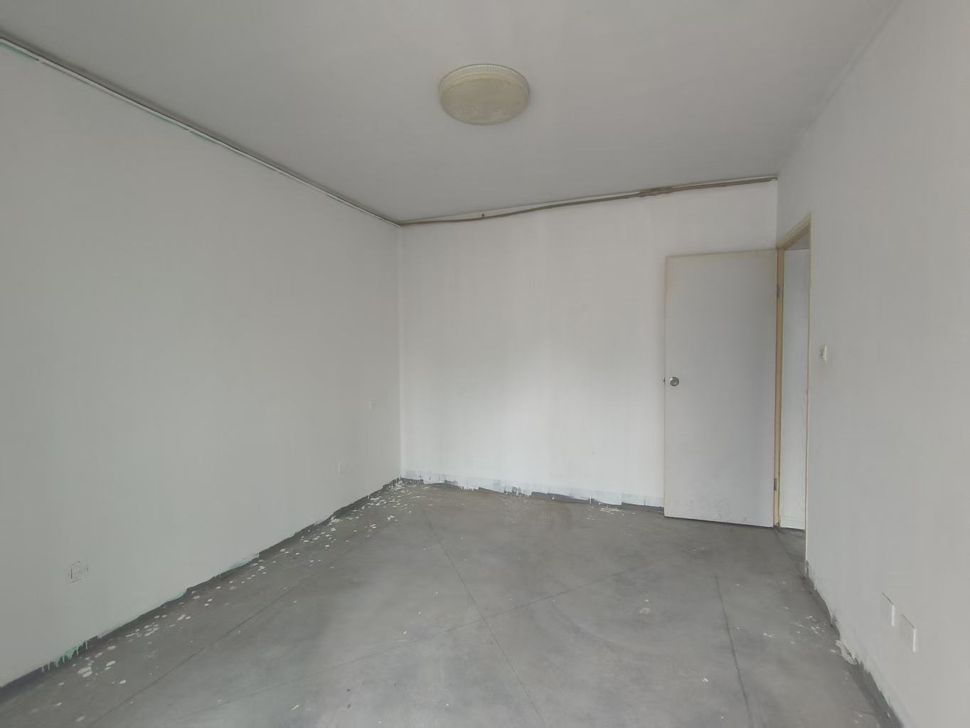 光明嘉苑 2室1厅1卫 95m²
