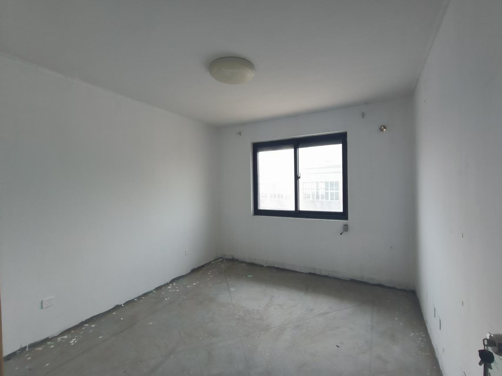 光明嘉苑 2室1厅1卫 95m²