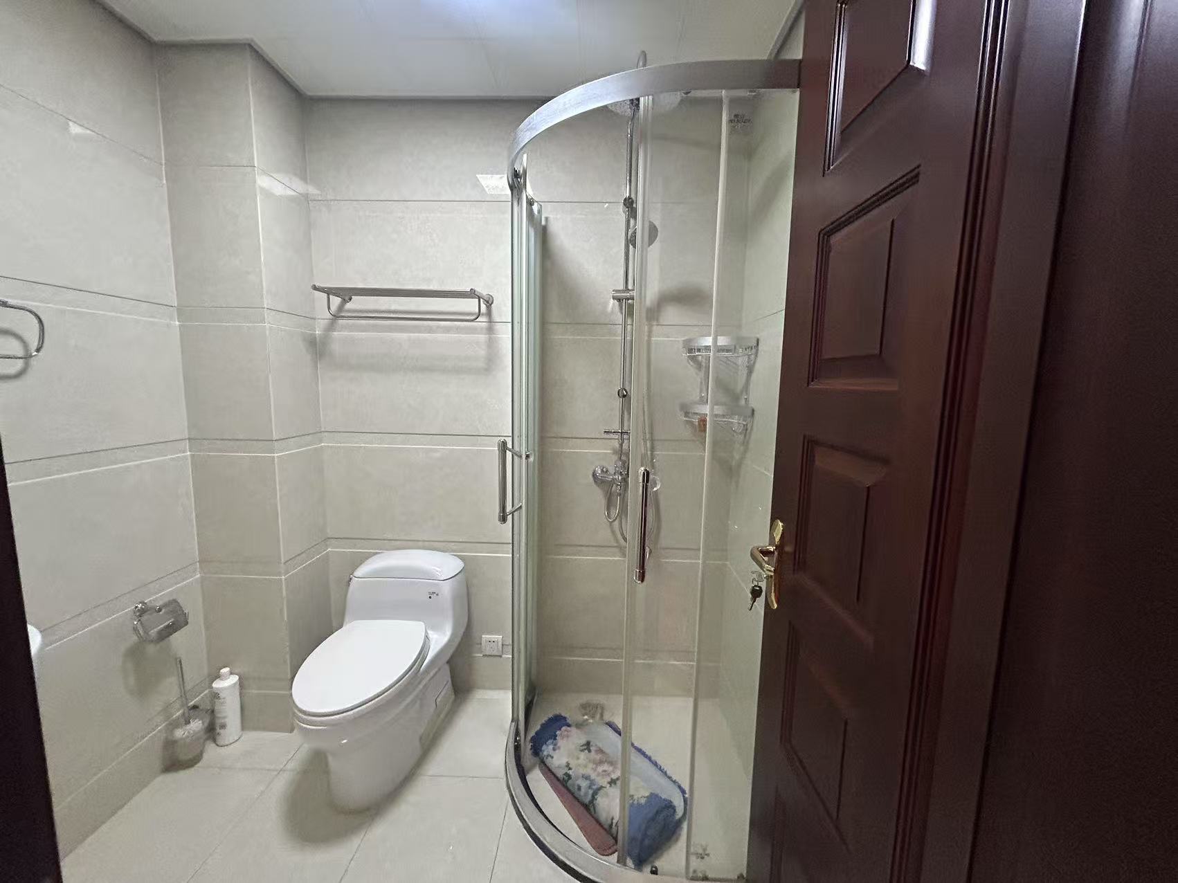 万濠华府 4室2厅3卫 194.46m²