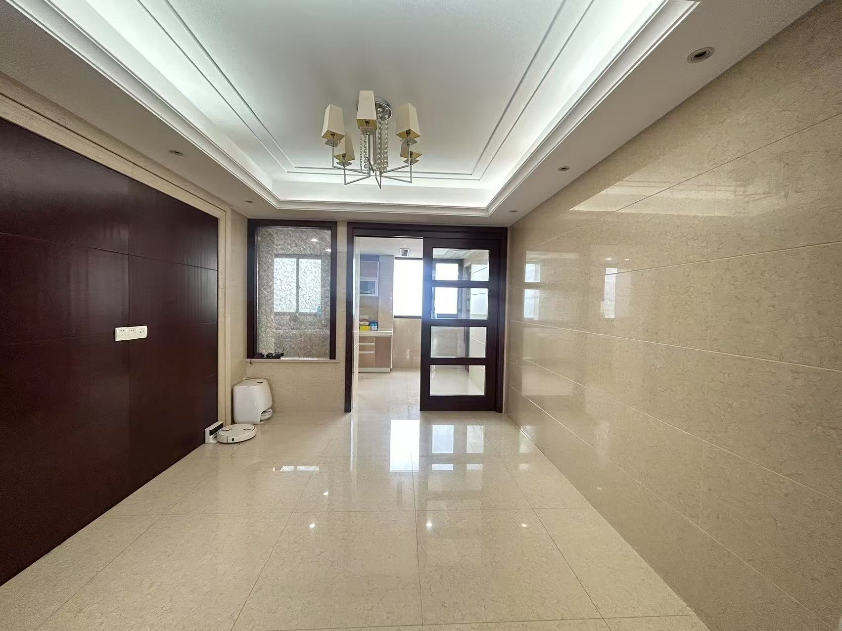 万濠华府 4室2厅3卫 194.46m²