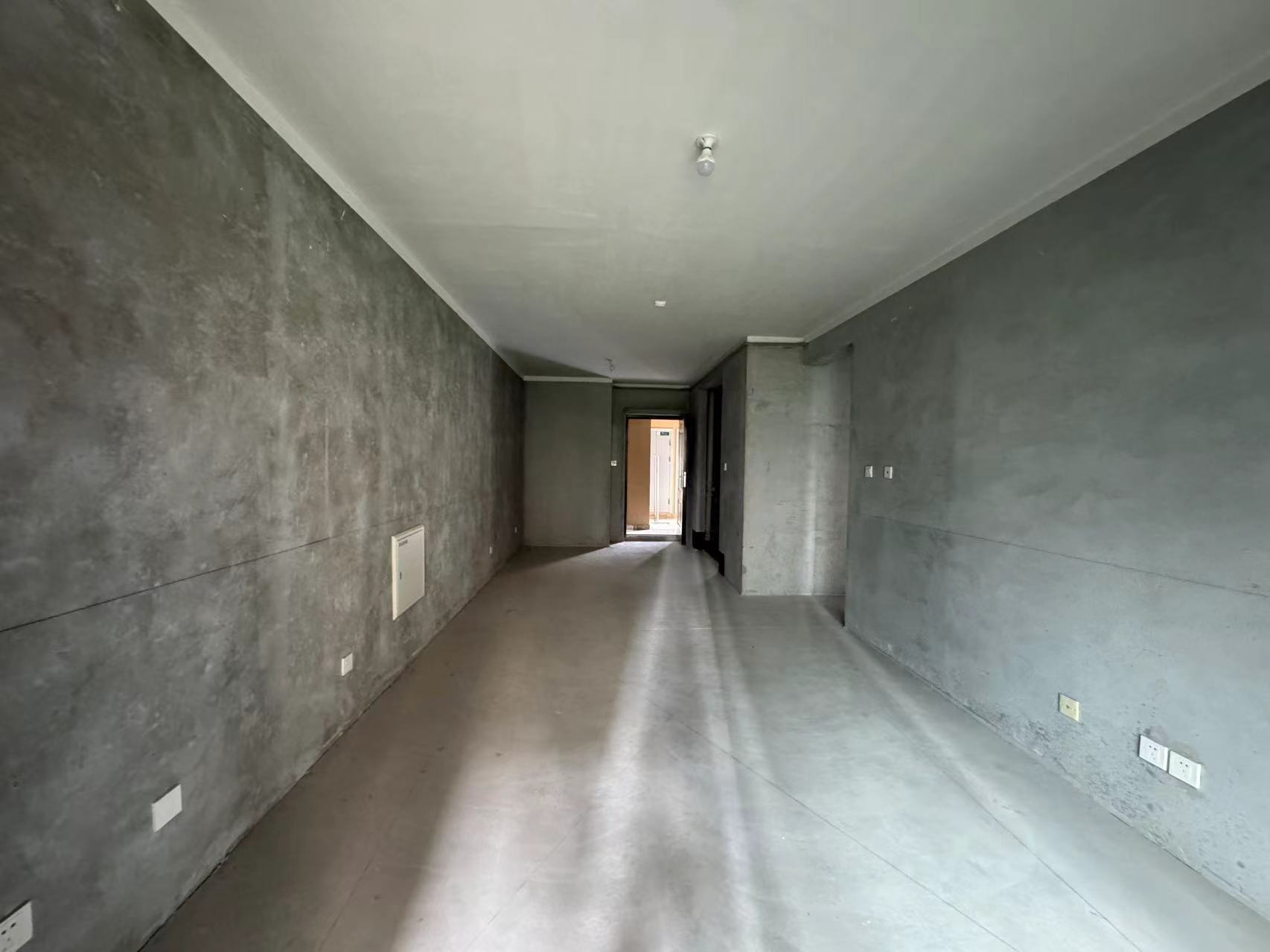 保利香槟国际 2室2厅1卫 100m²
