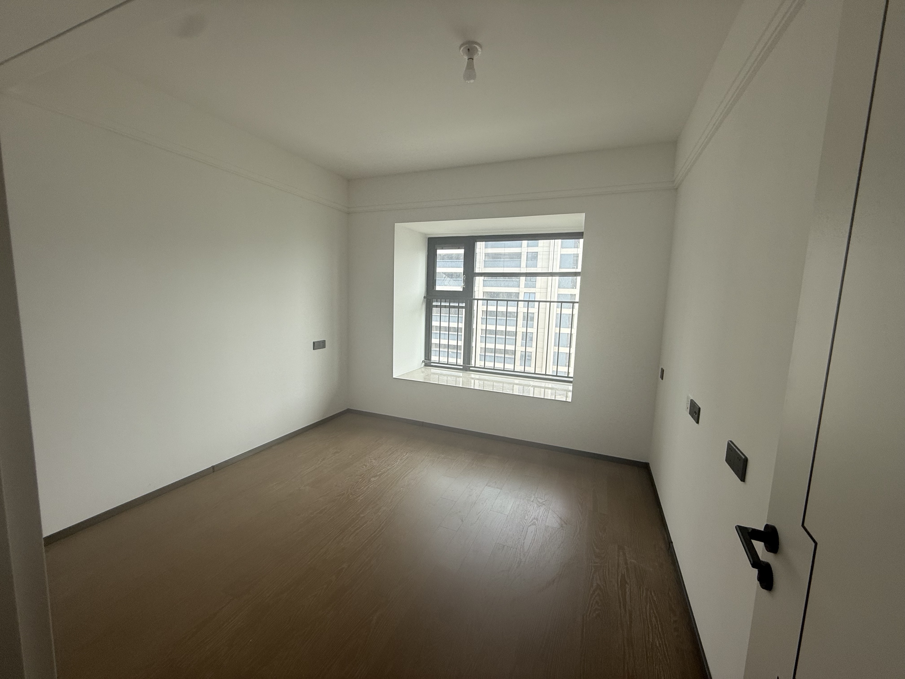 碧桂园公园星荟 3室2厅1卫 102.73m&sup2;