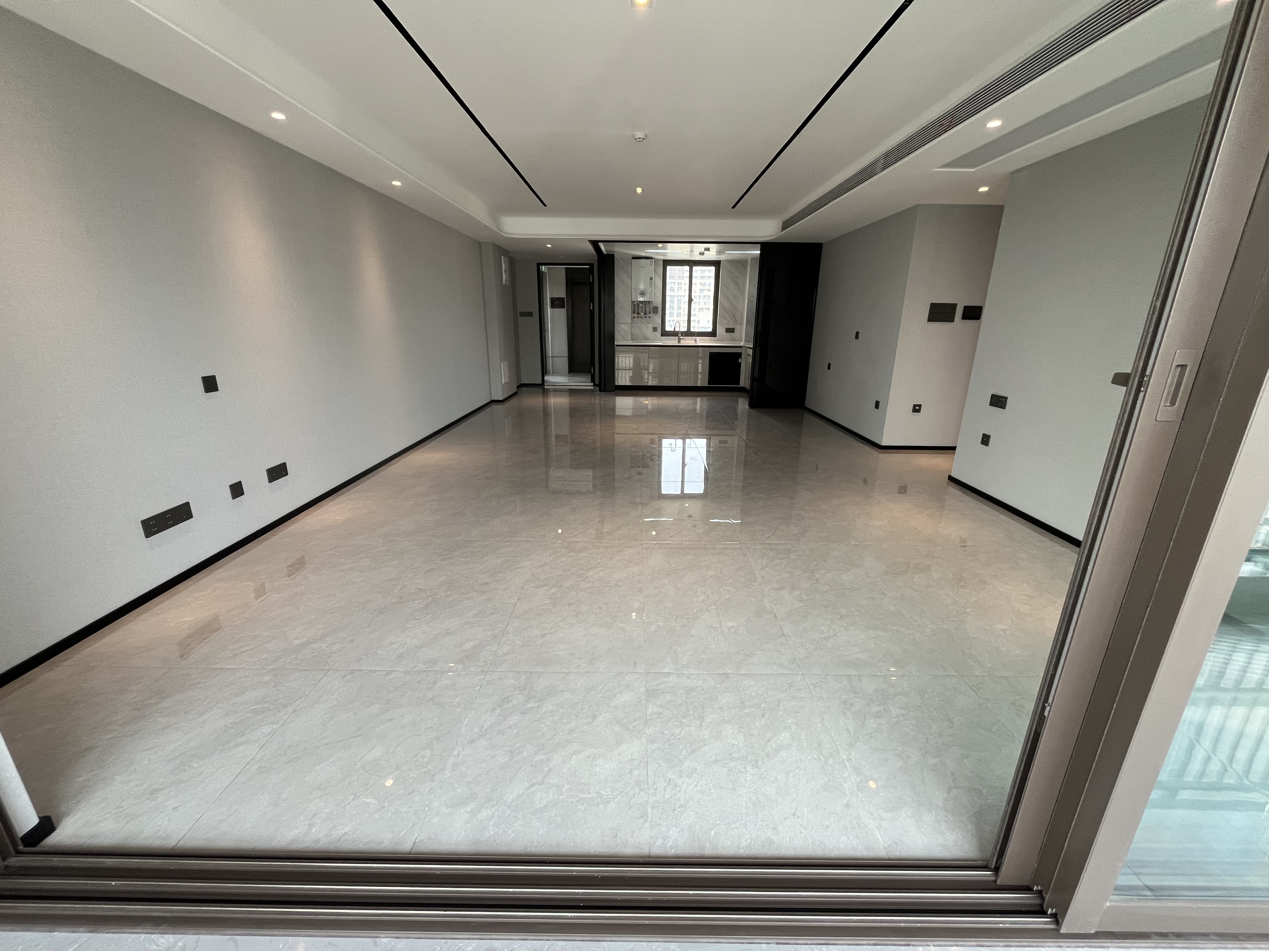 万科·揽境(揽境花苑) 3室2厅2卫 133.74m²