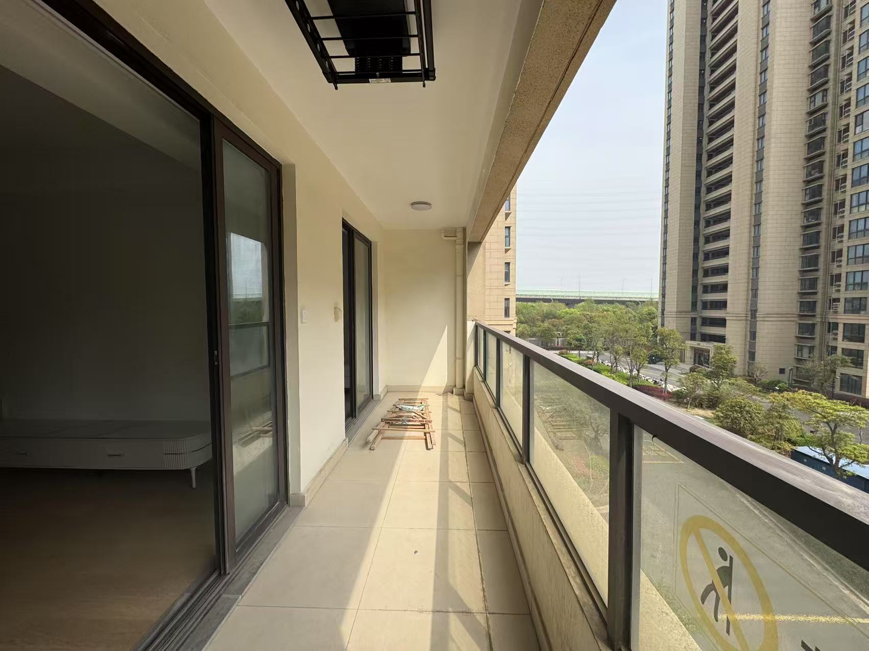 时光漫城 4室2厅2卫 125m²