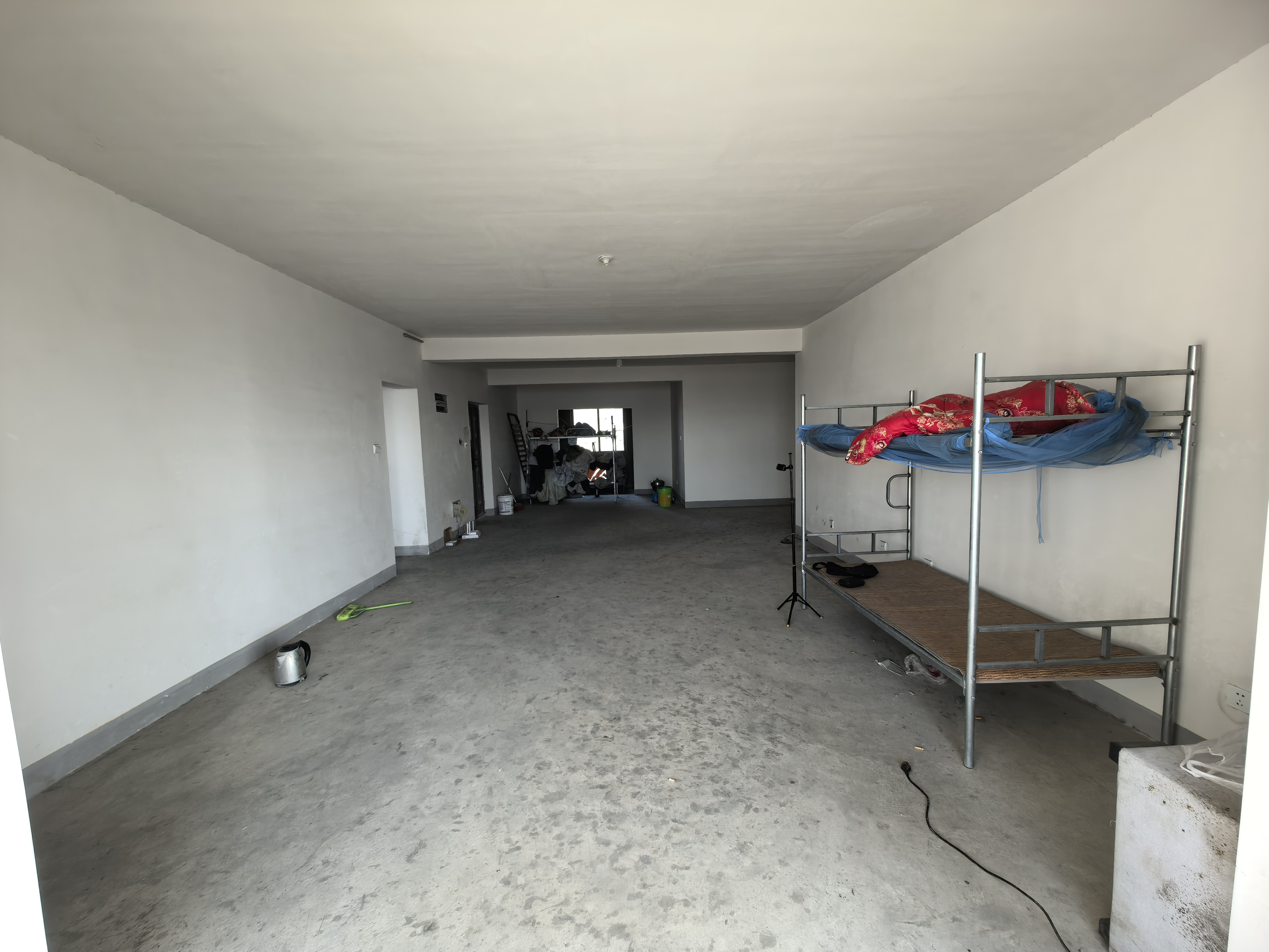 山景水岸 4室2厅3卫 225.85m²