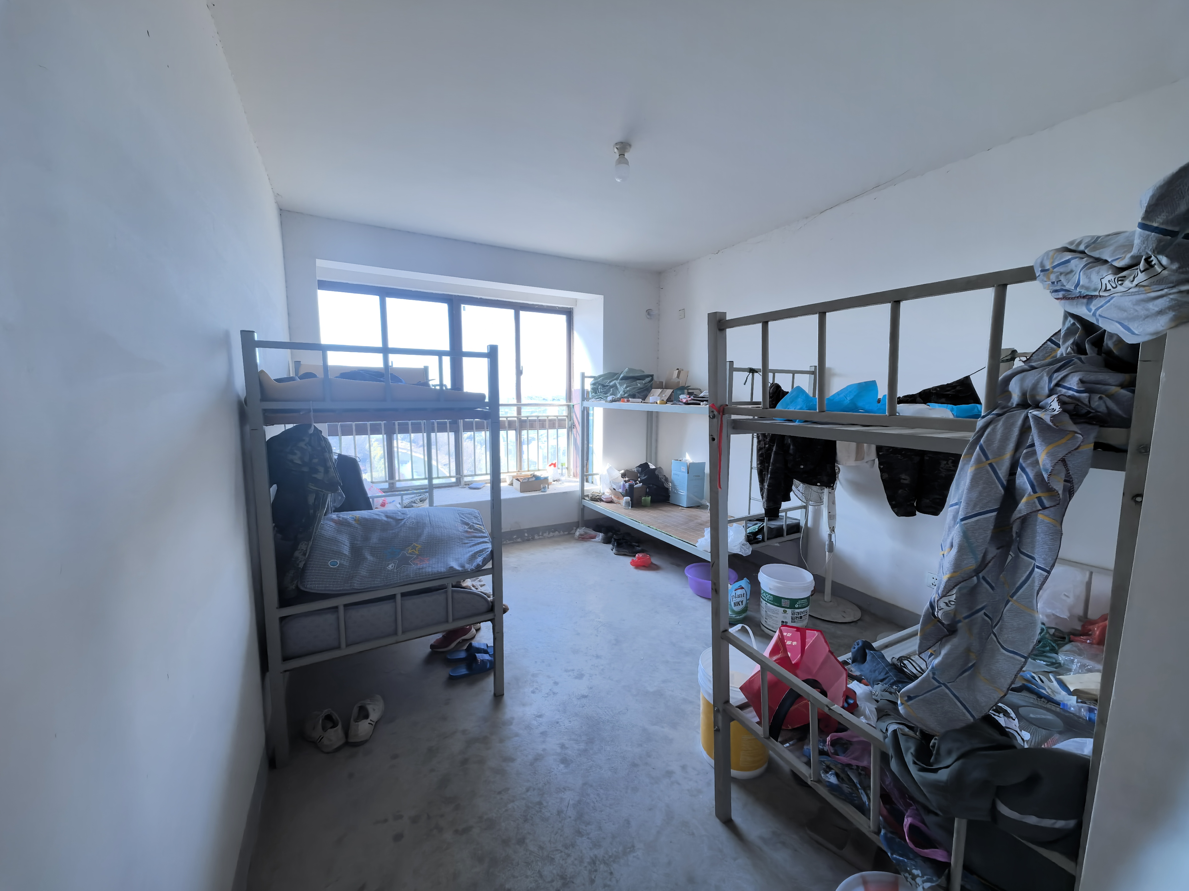 山景水岸 4室2厅3卫 225.85m²