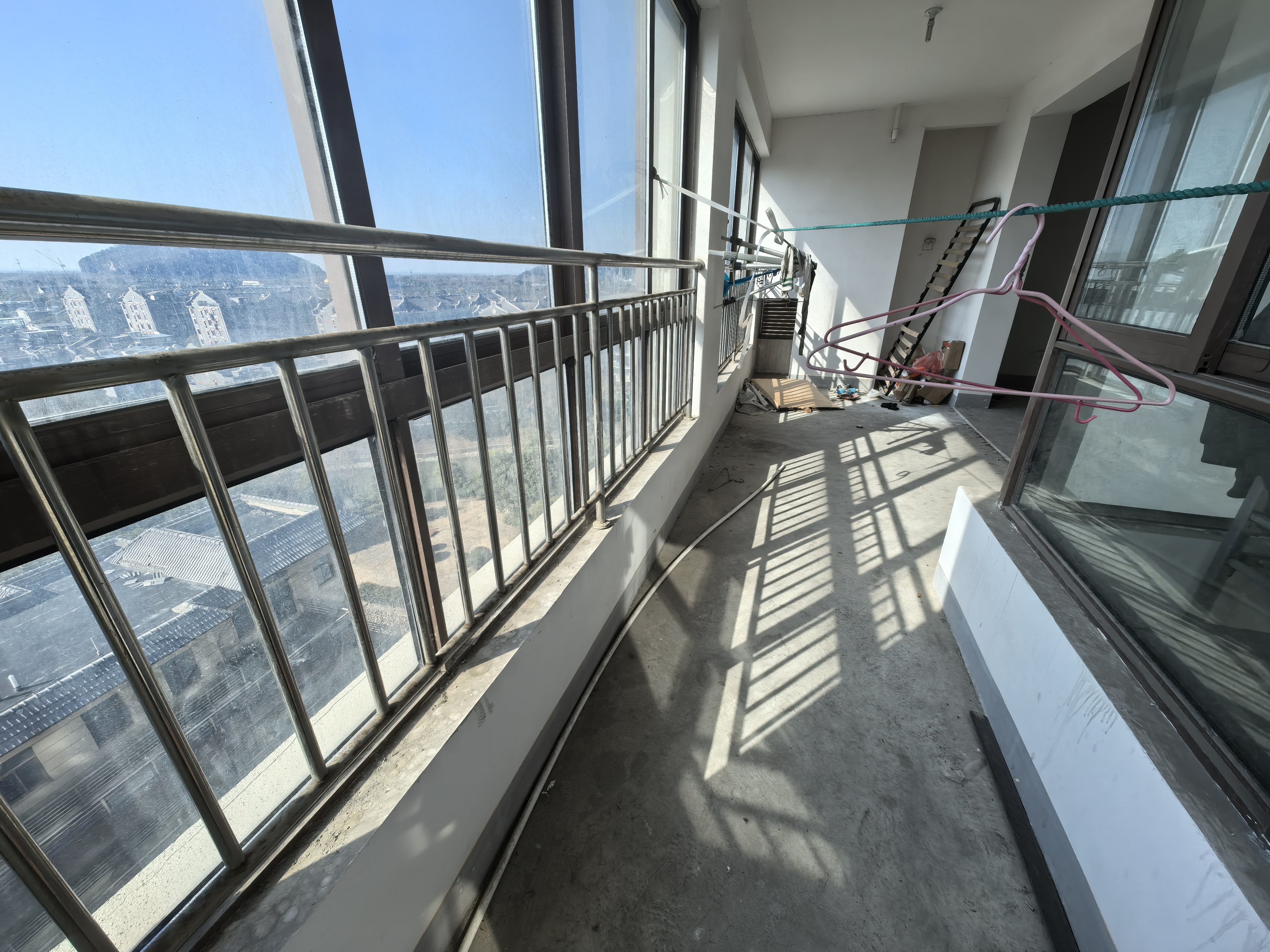 山景水岸 4室2厅3卫 225.85m²