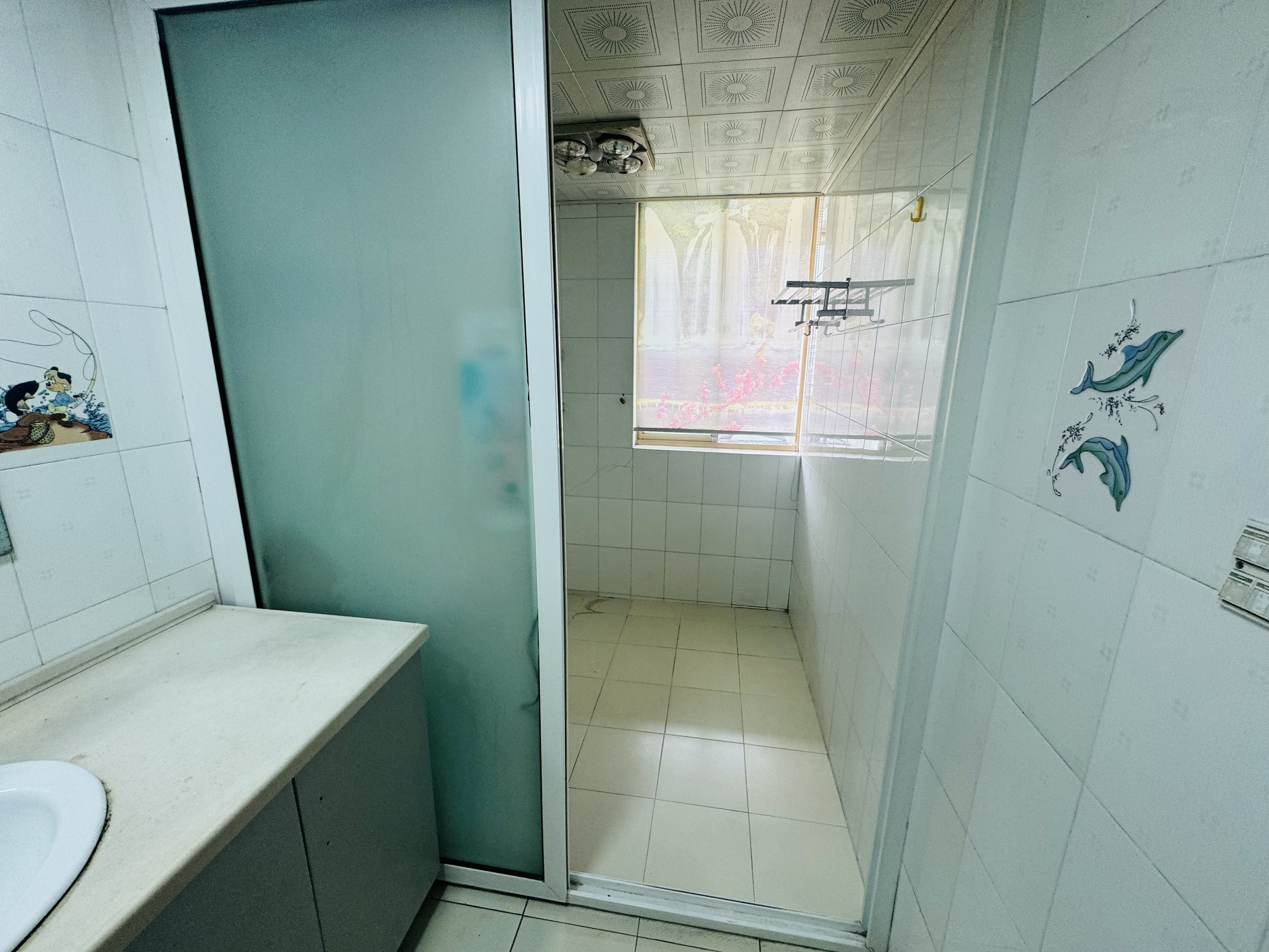 天都花苑 3室1厅1卫 115m²