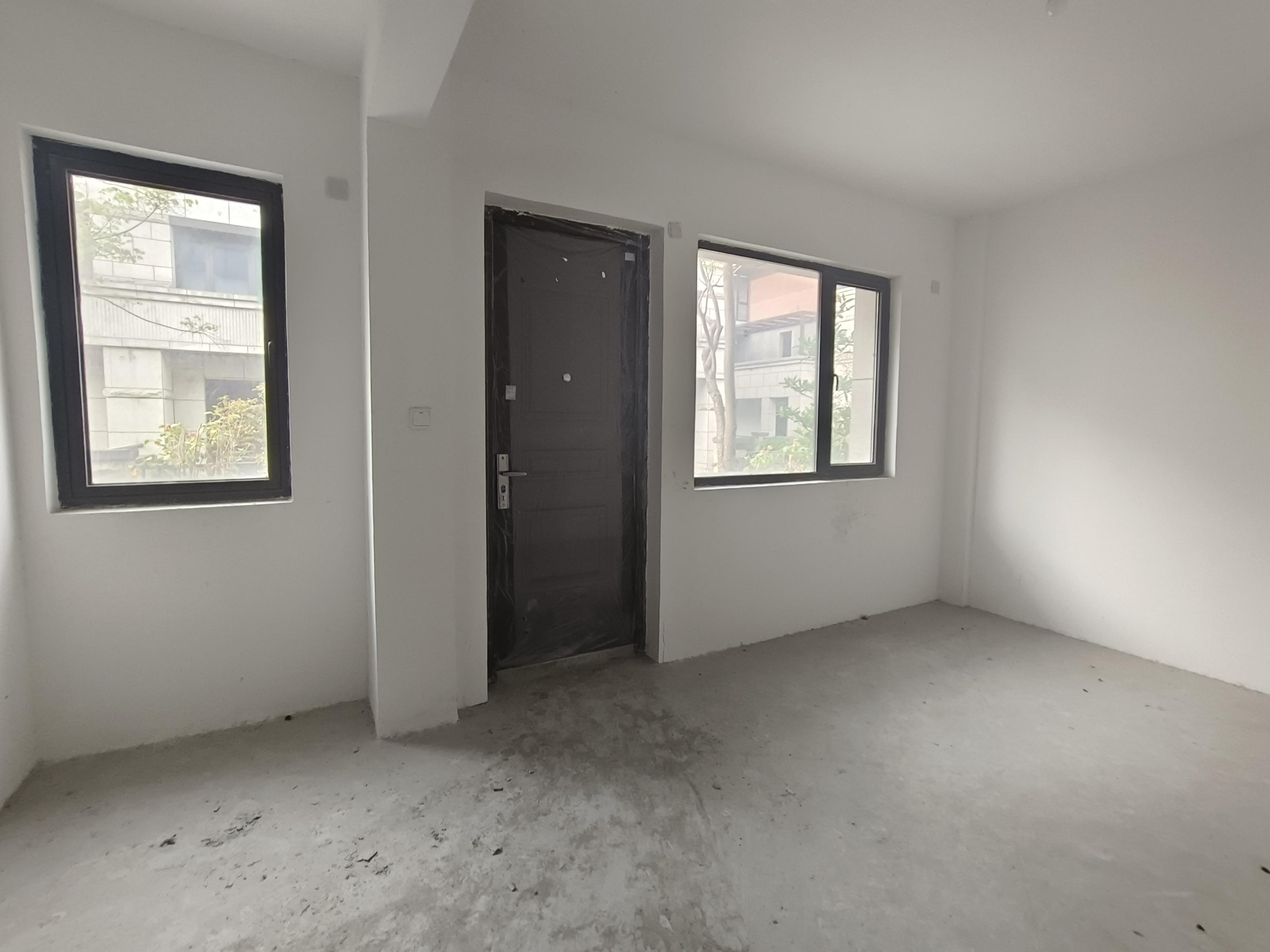 南通别业 4室2厅3卫 274.7m&sup2;