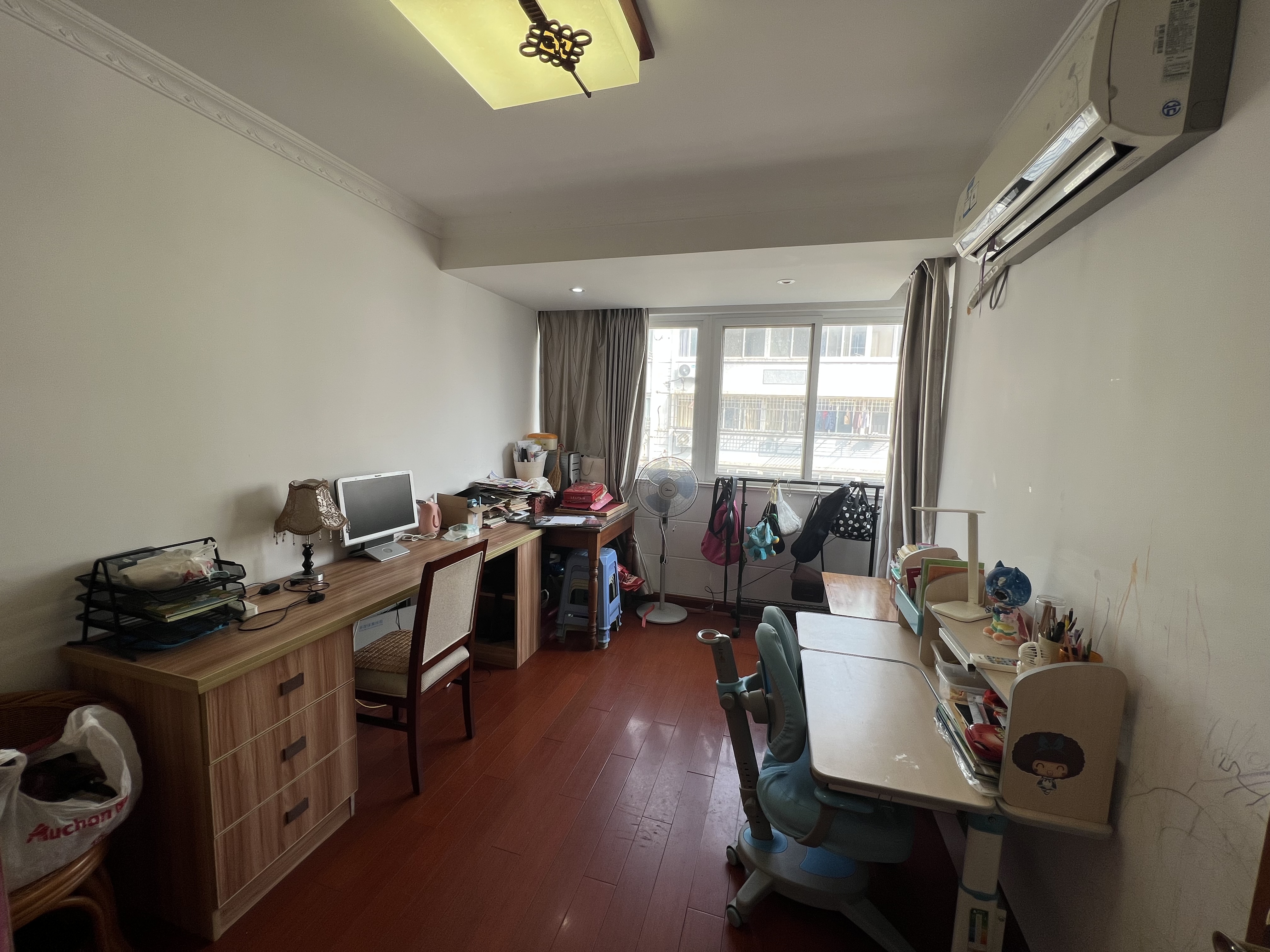 五山公寓 4室2厅2卫 171.87m&sup2;