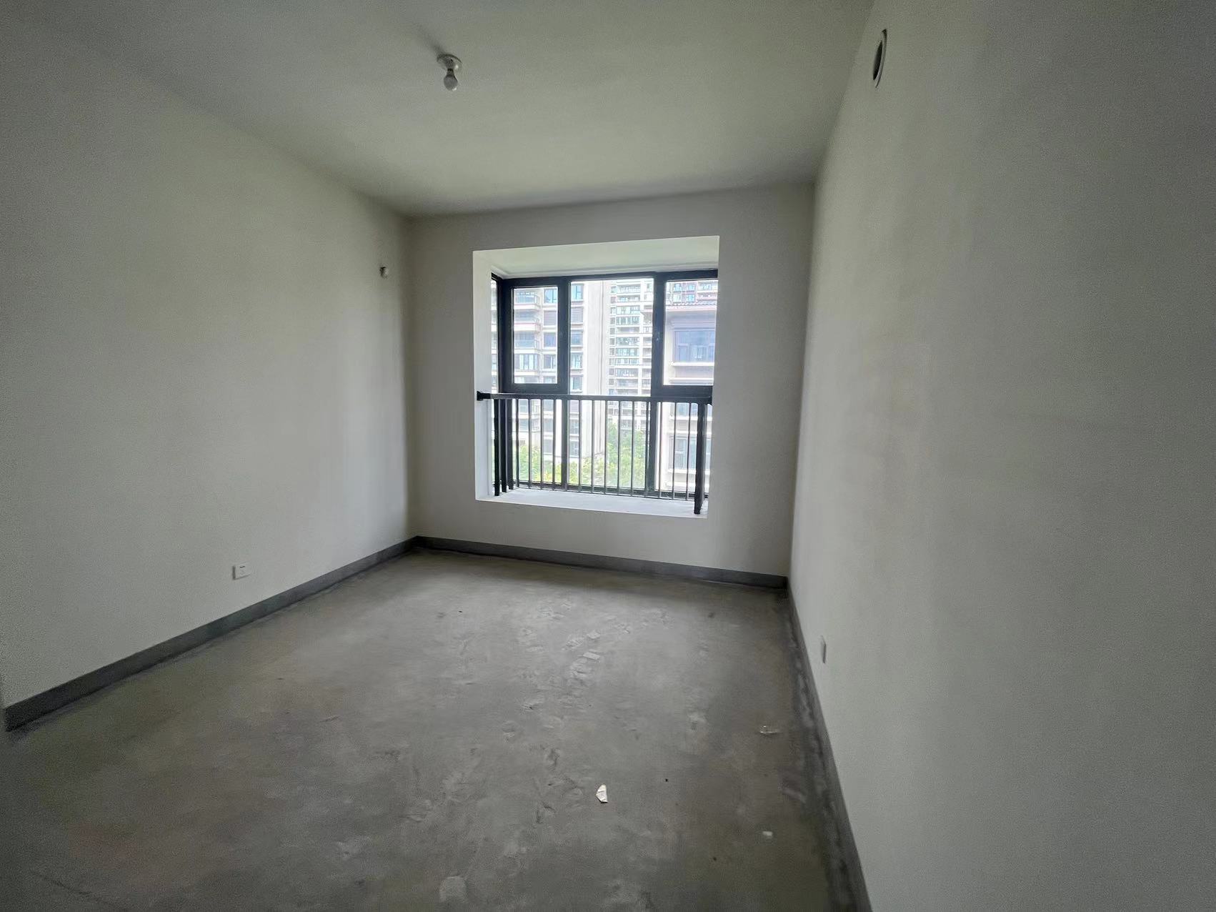 国城璟府 5室2厅2卫 202m&sup2;