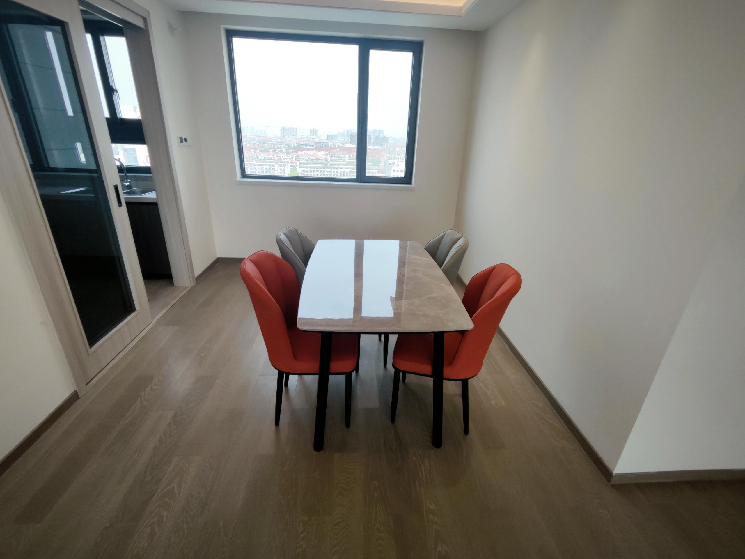 濠悦府 3室2厅2卫 132m²