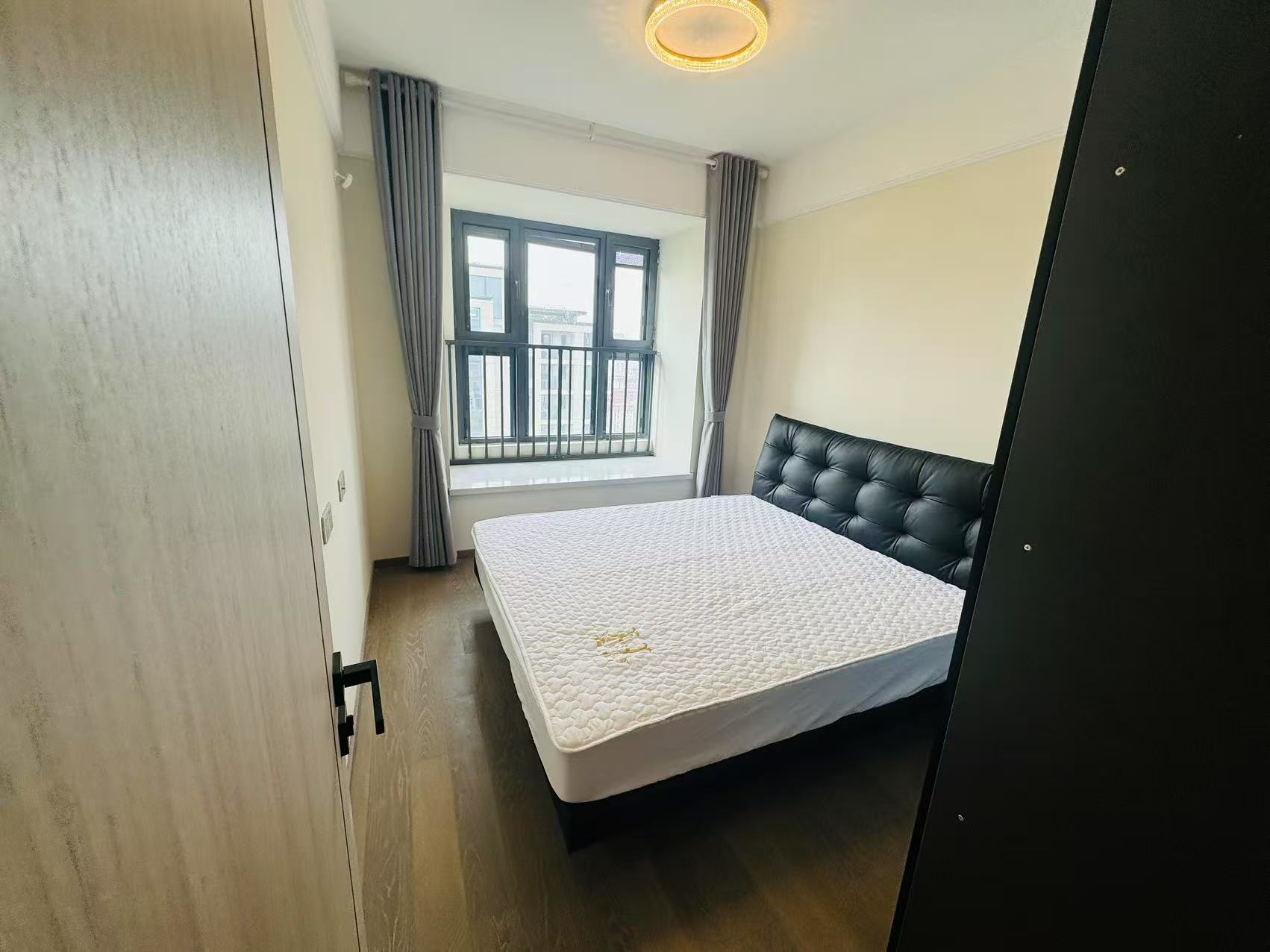 濠悦府 3室2厅2卫 132m²