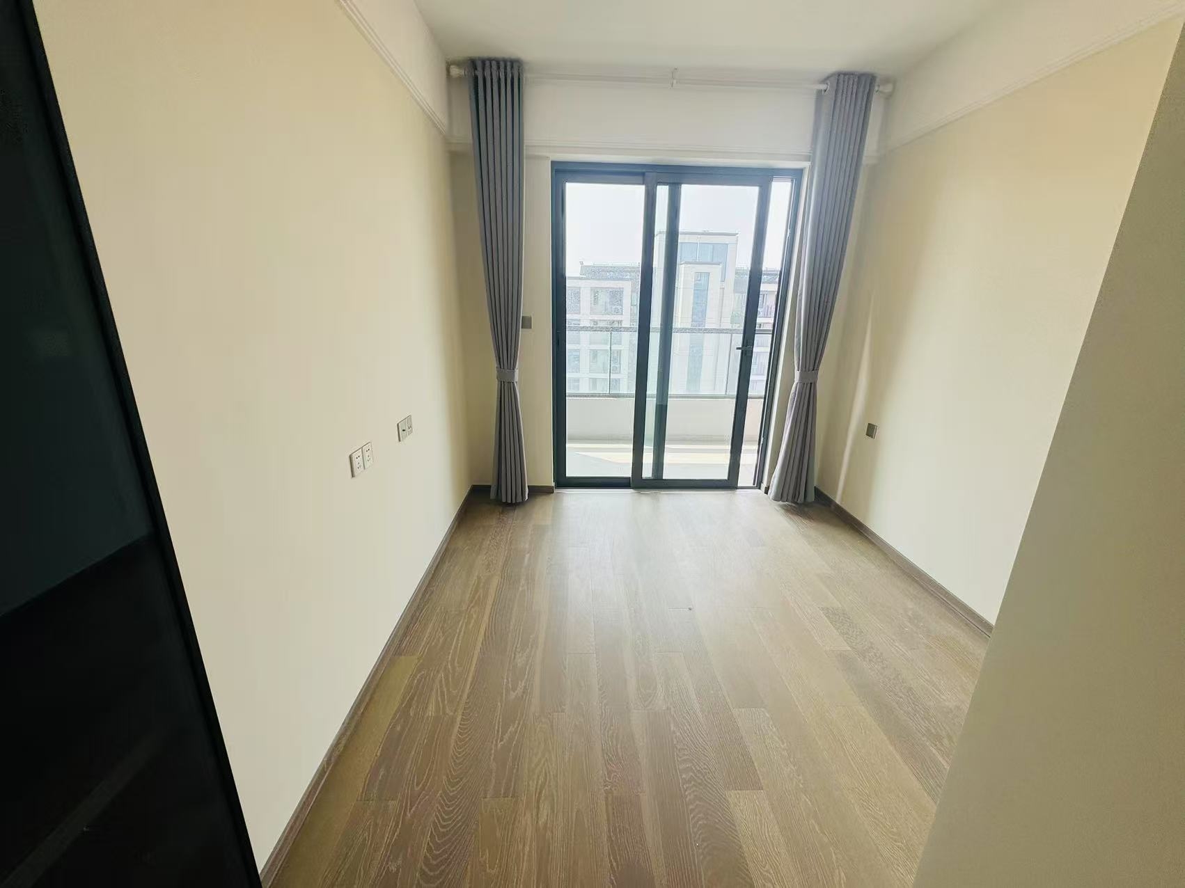 濠悦府 3室2厅2卫 132m²