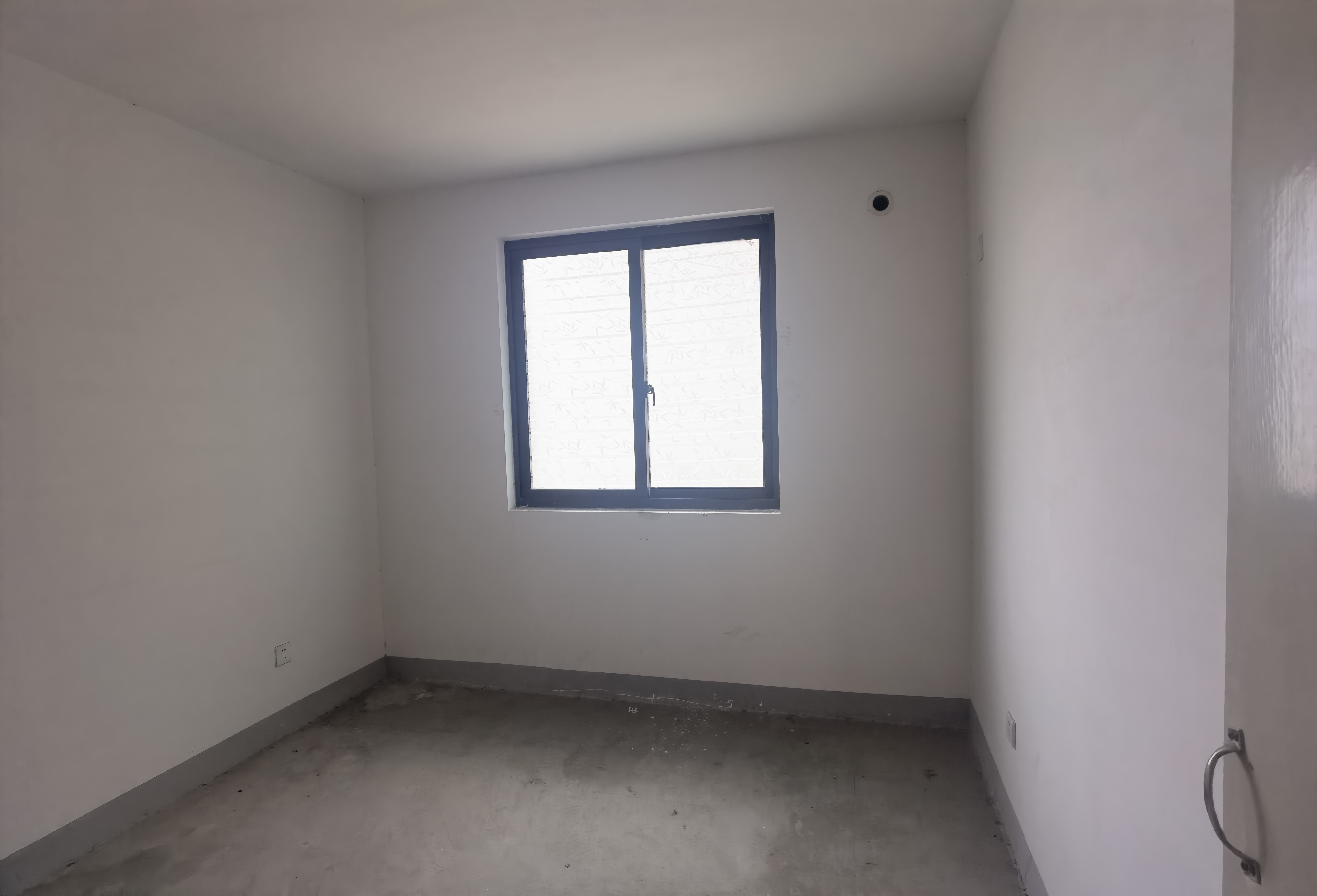 临江家园 1室0厅0卫 100.71m&sup2;