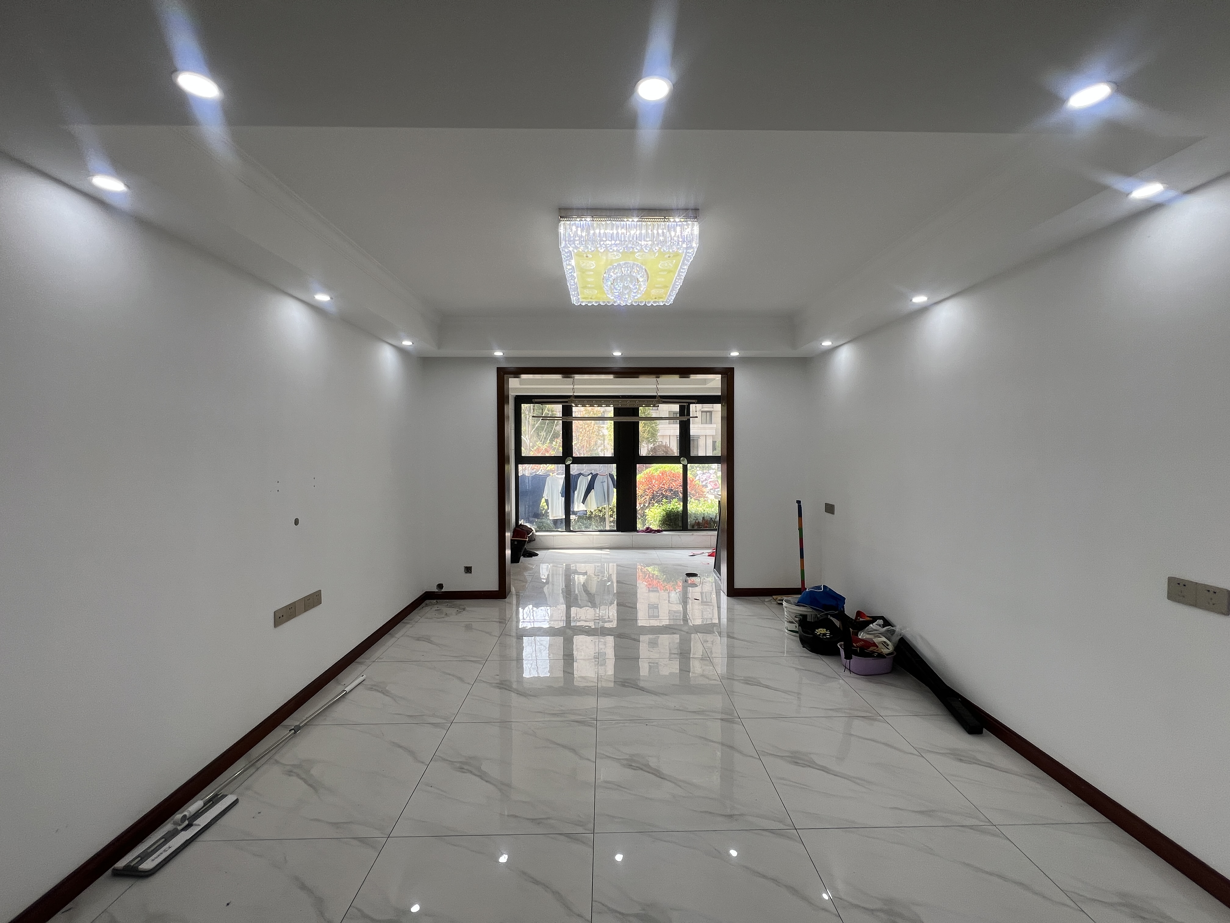 招商新城雍景湾 3室2厅1卫 115m²