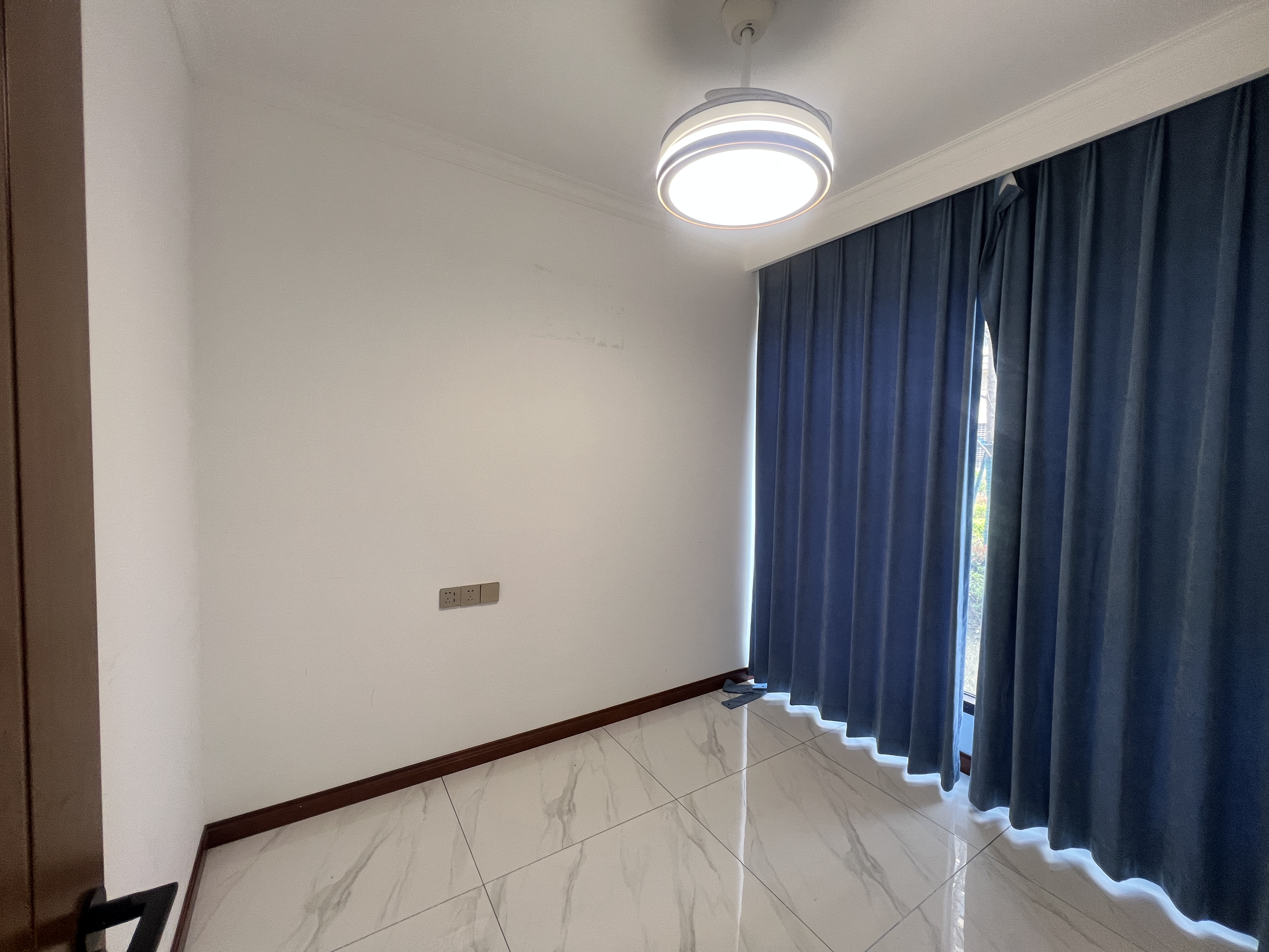 招商新城雍景湾 3室2厅1卫 115m²