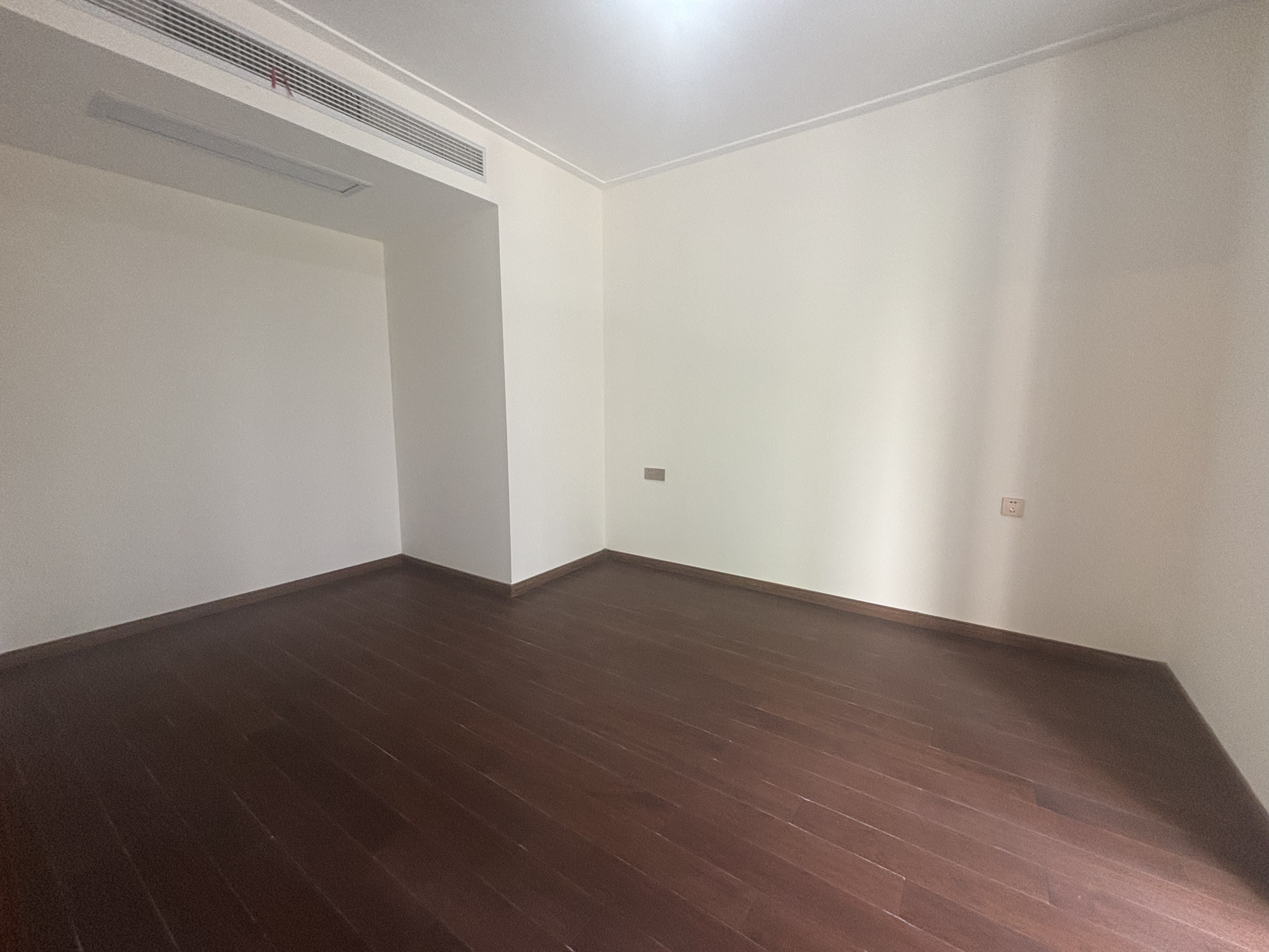 中南万科大都会 4室2厅2卫 160m²